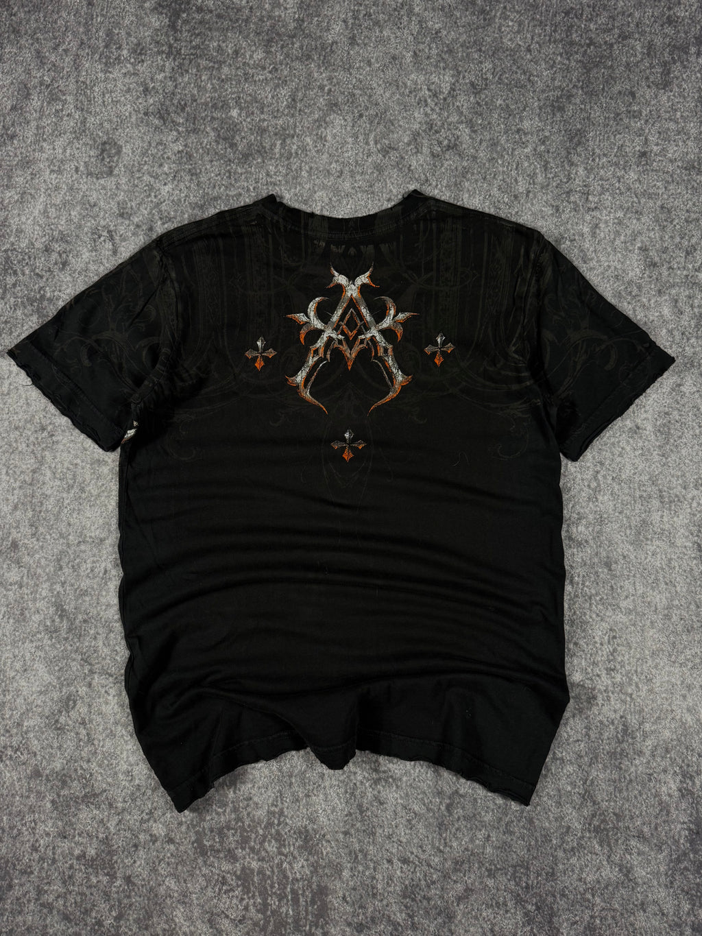 (rare) 2000s affliction shirt (S)