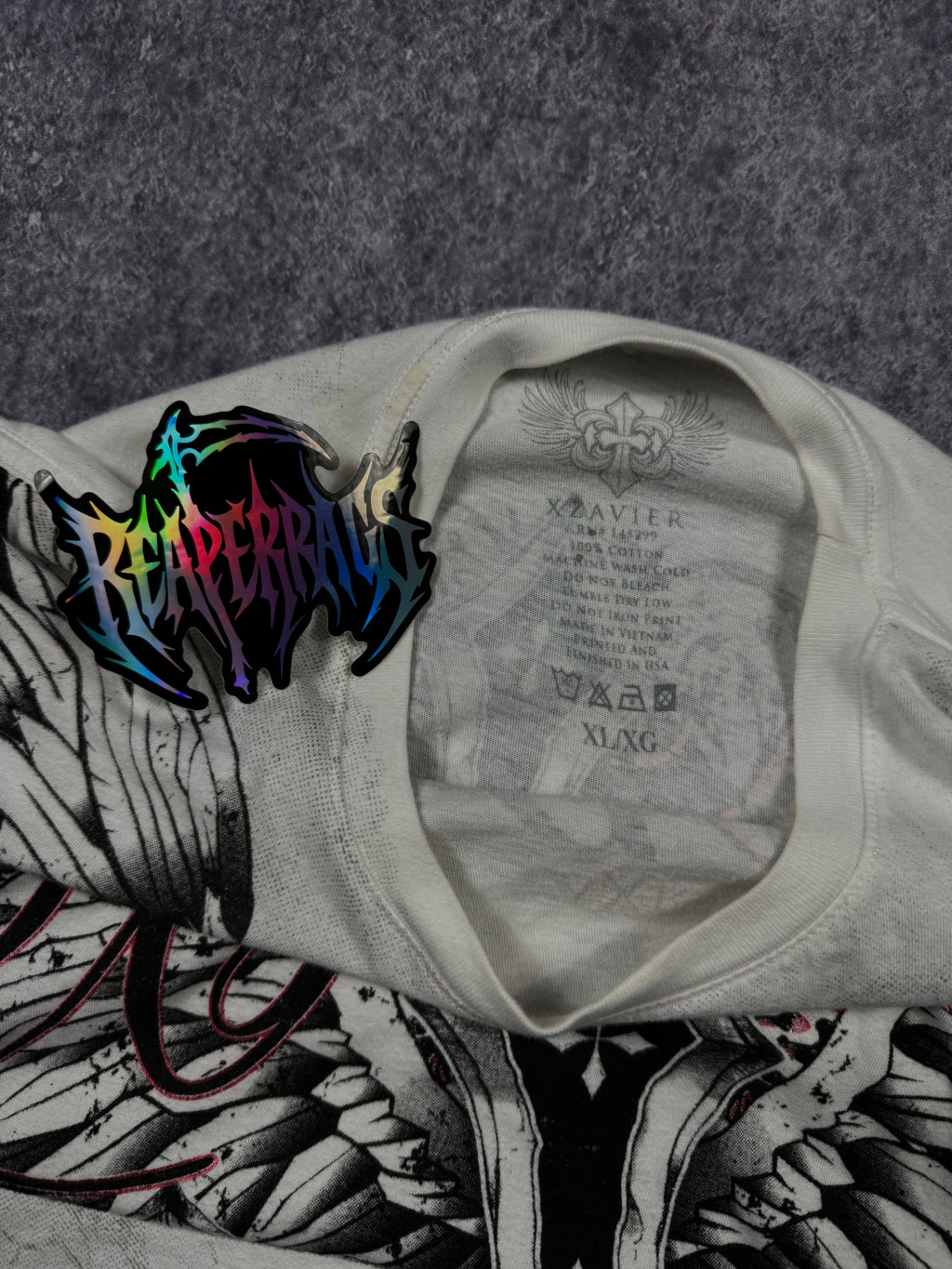 (rare) 2000s xzavier chrome shirt (XL)