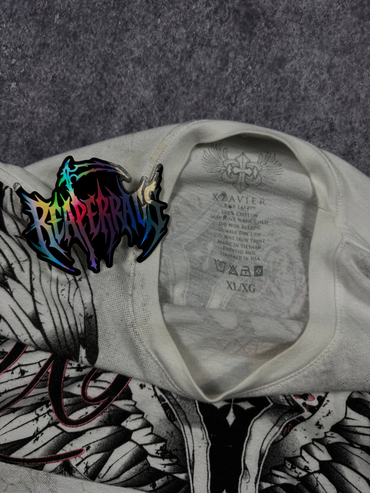 (rare) 2000s xzavier chrome shirt (XL)