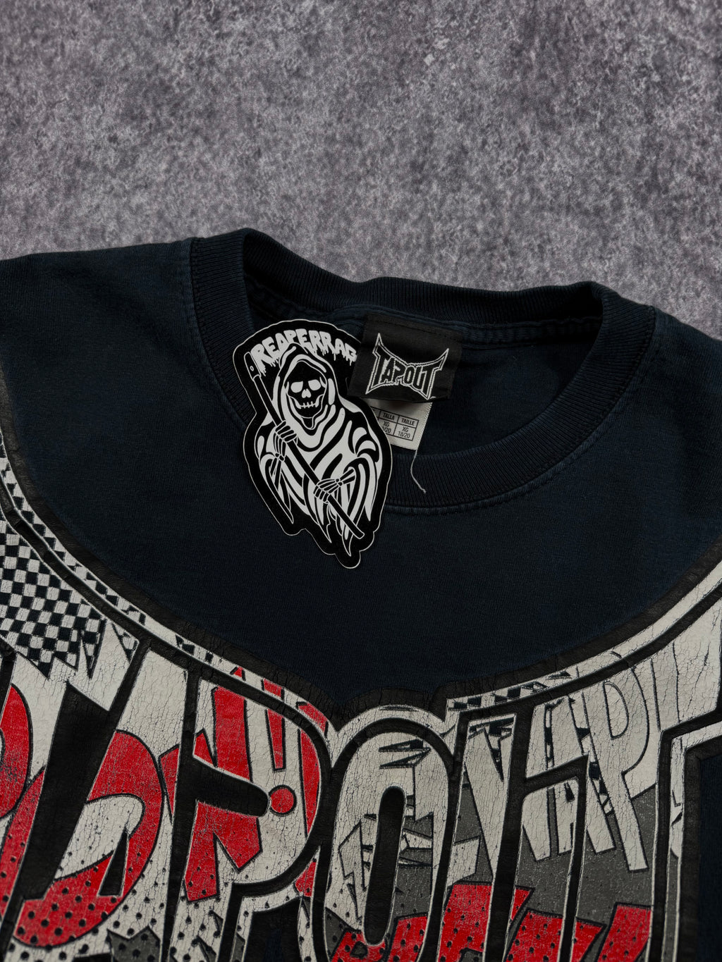 2000s tapout shirt (S)