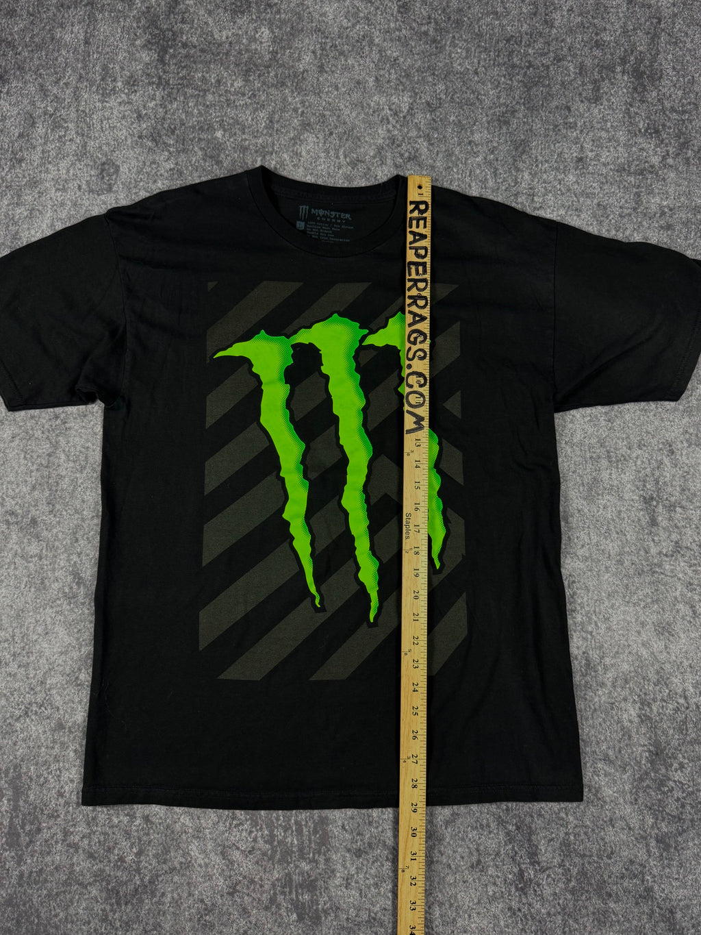 (rare) 2000s monster energy shirt (L)