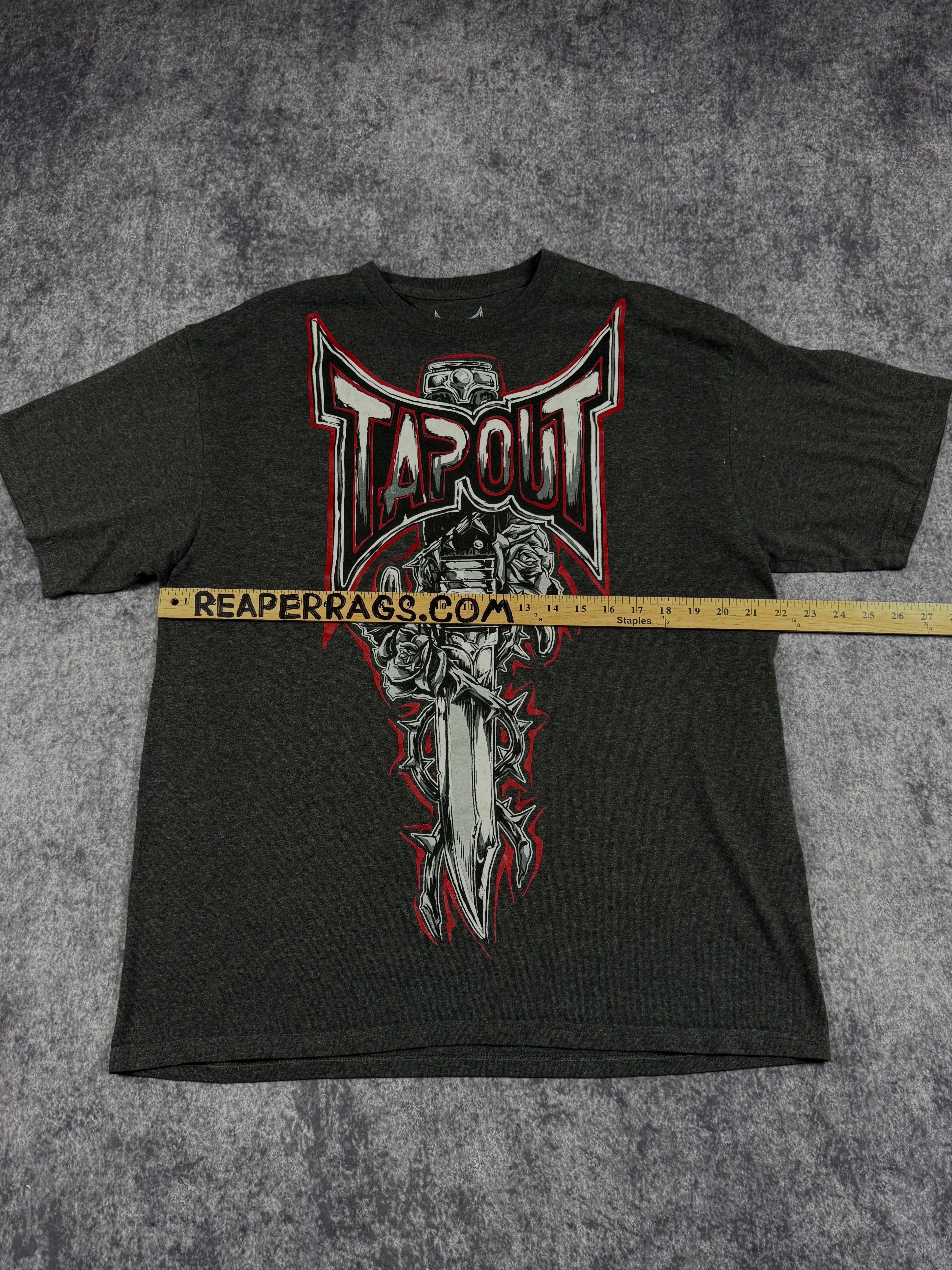 (rare) 2000s tapout shirt (L)