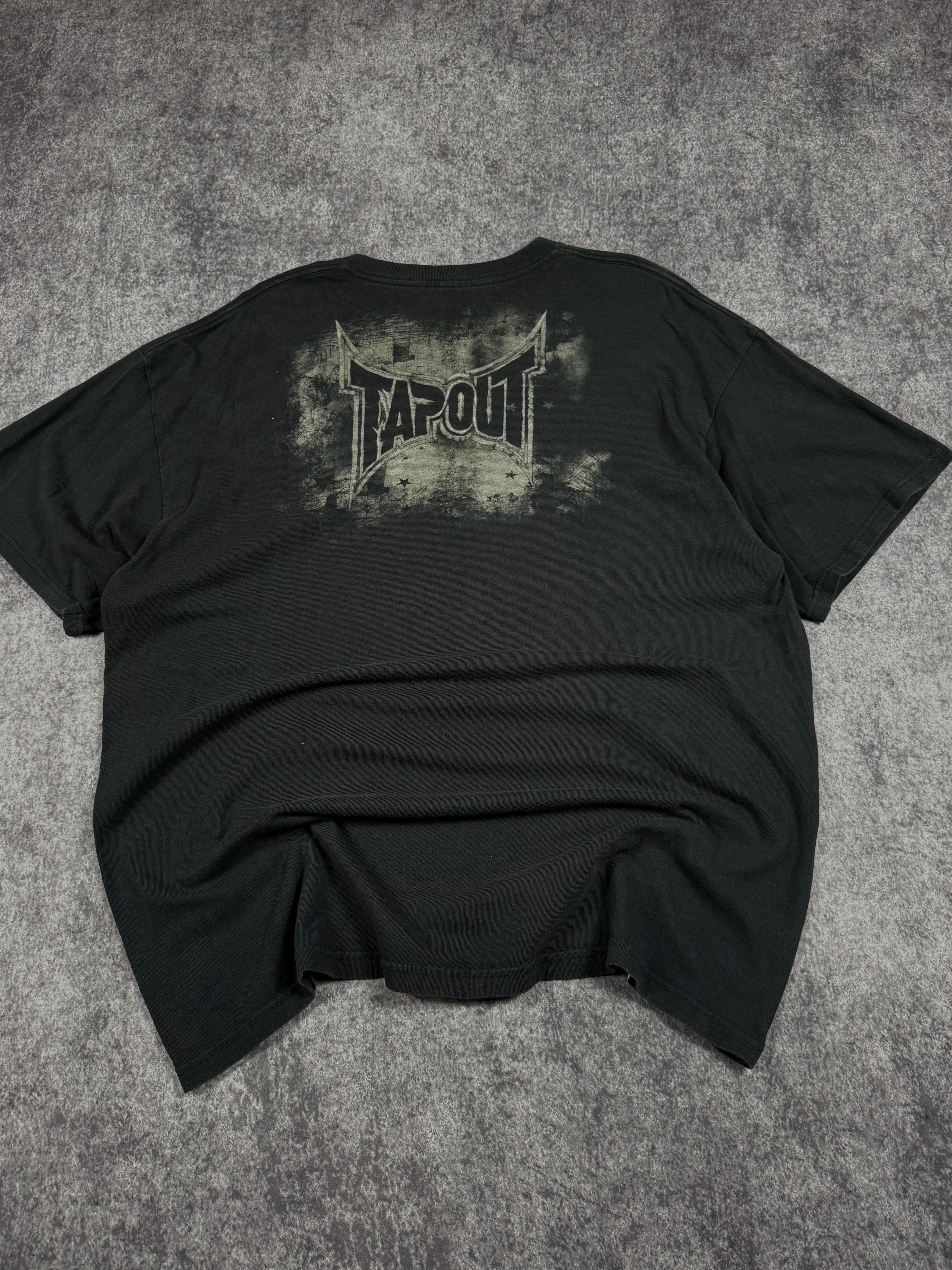 2000s tapout shirt (XL)