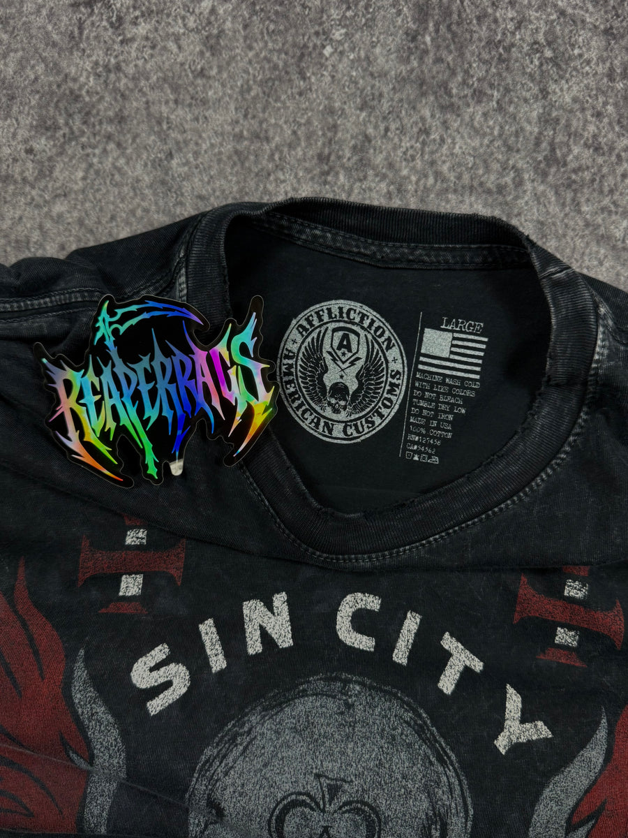2000s affliction shirt (L)