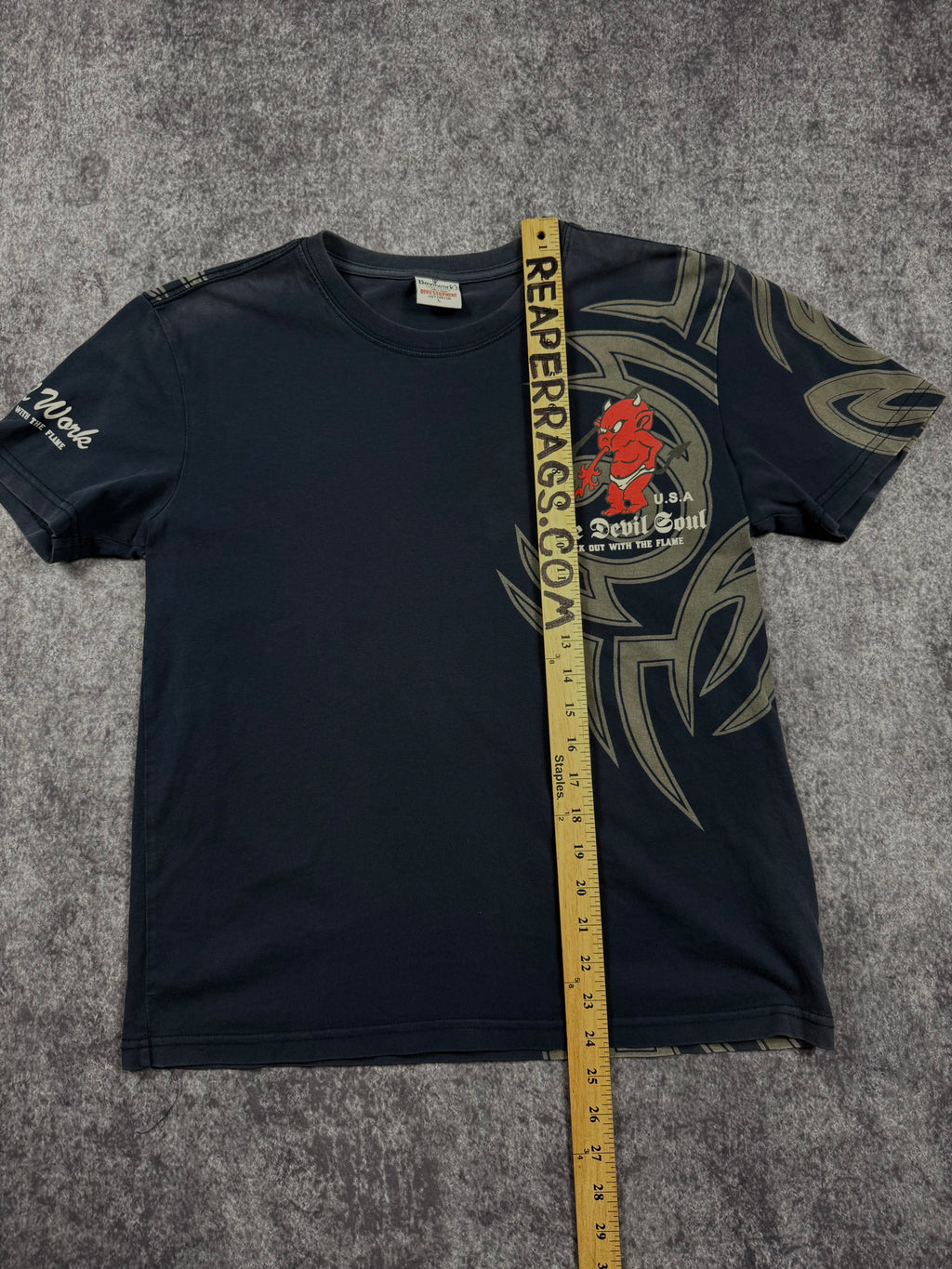 2000s devils work shirt (S)