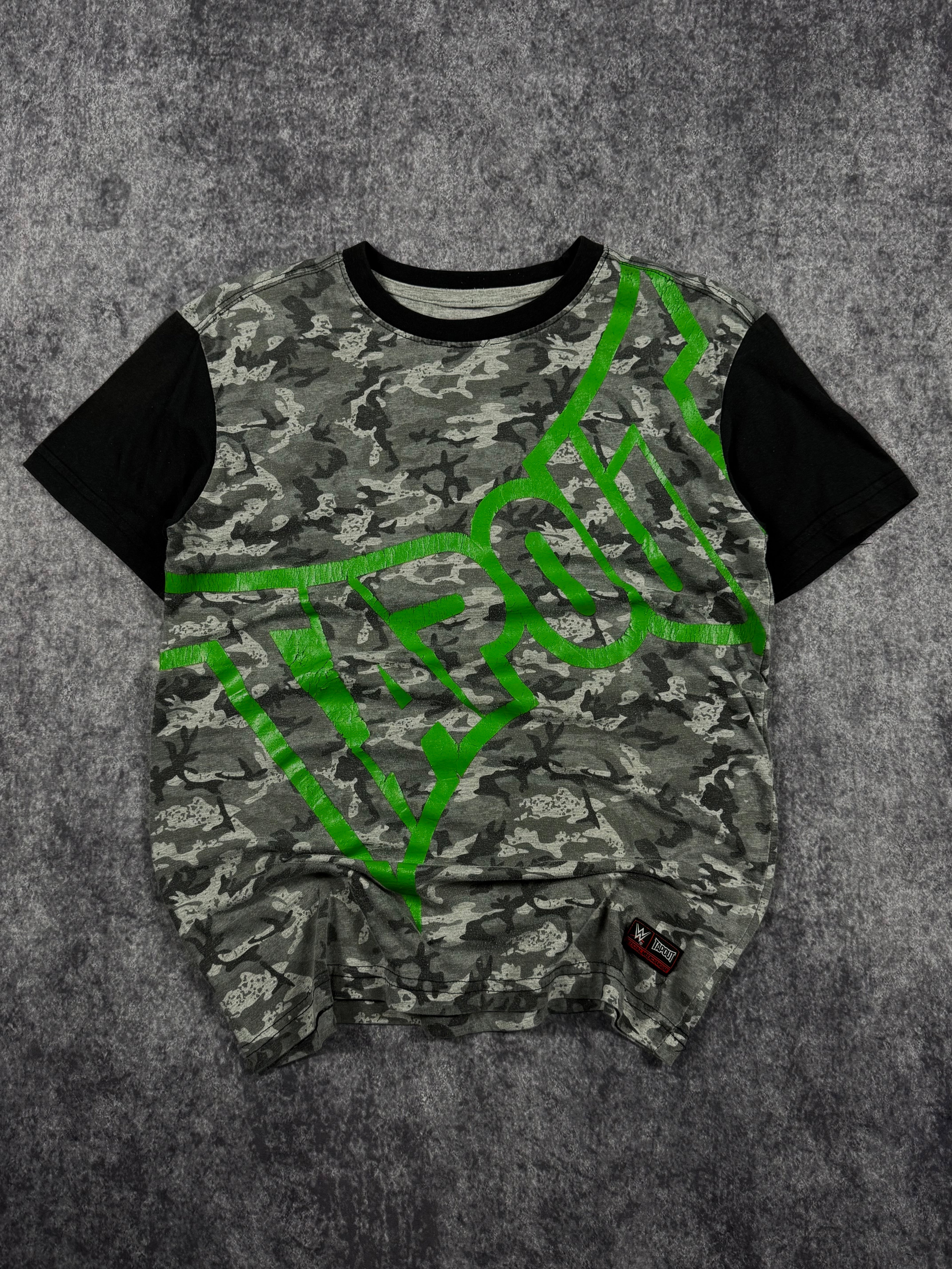 2000s tapout shirt (S)