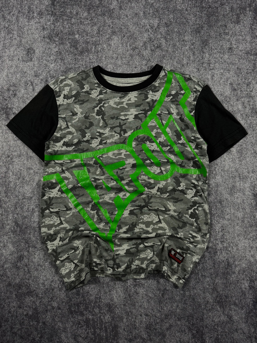 2000s tapout shirt (S)