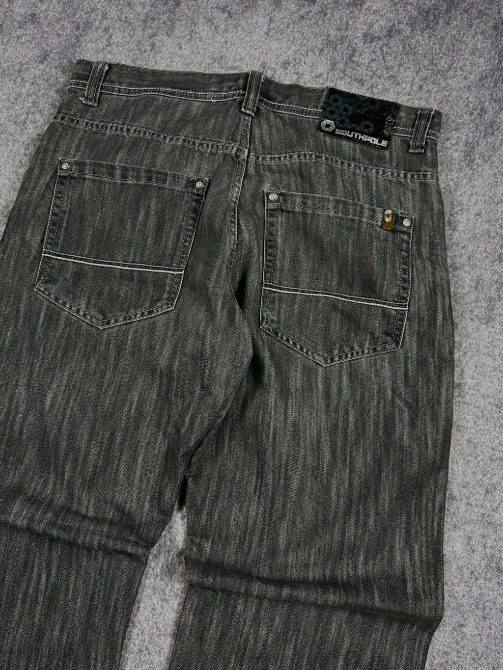(rare) 2000s southpole brown tab jeans (36x32)
