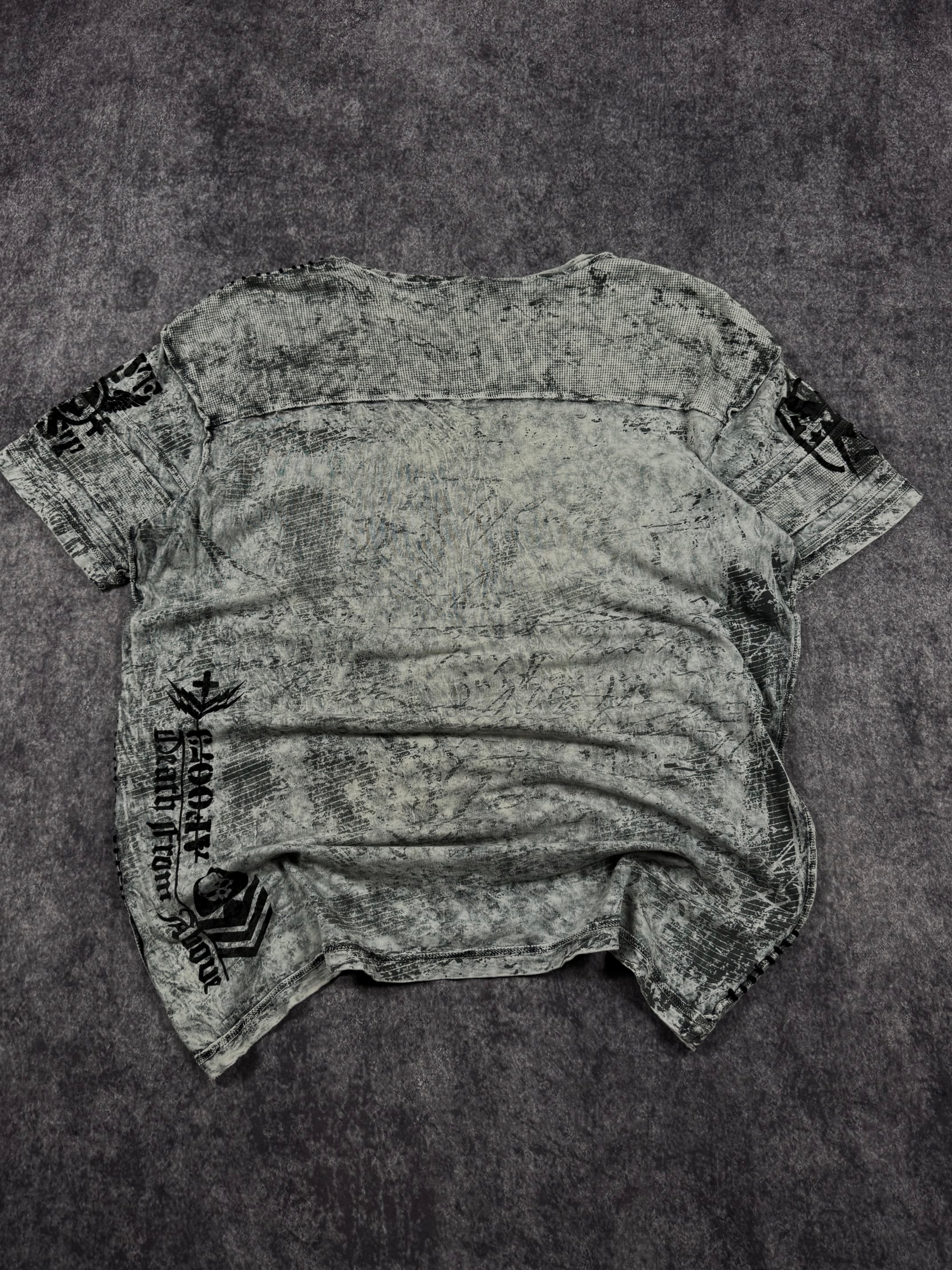 2000s affliction shirt (L)