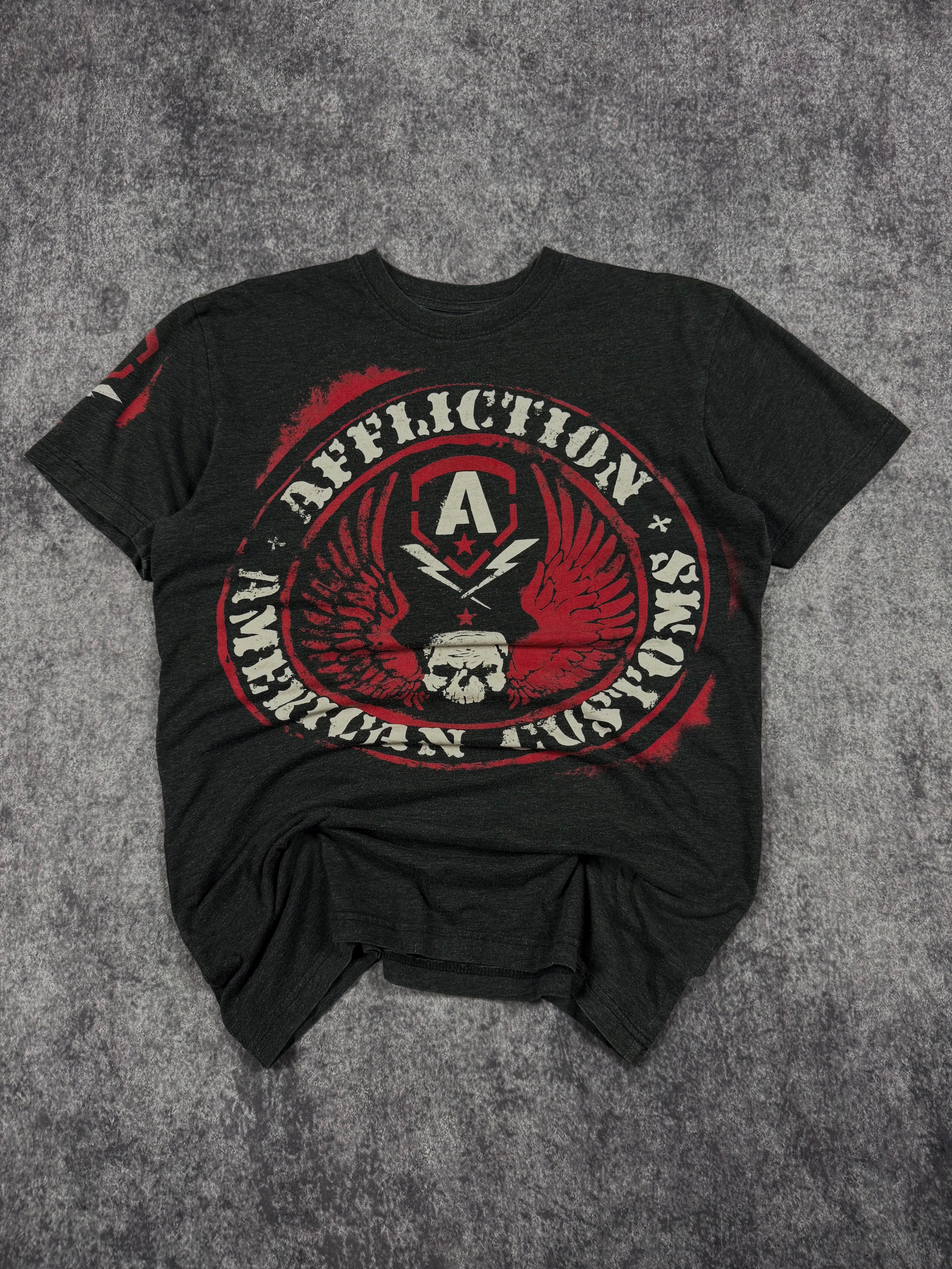 2000s affliction shirt (M)