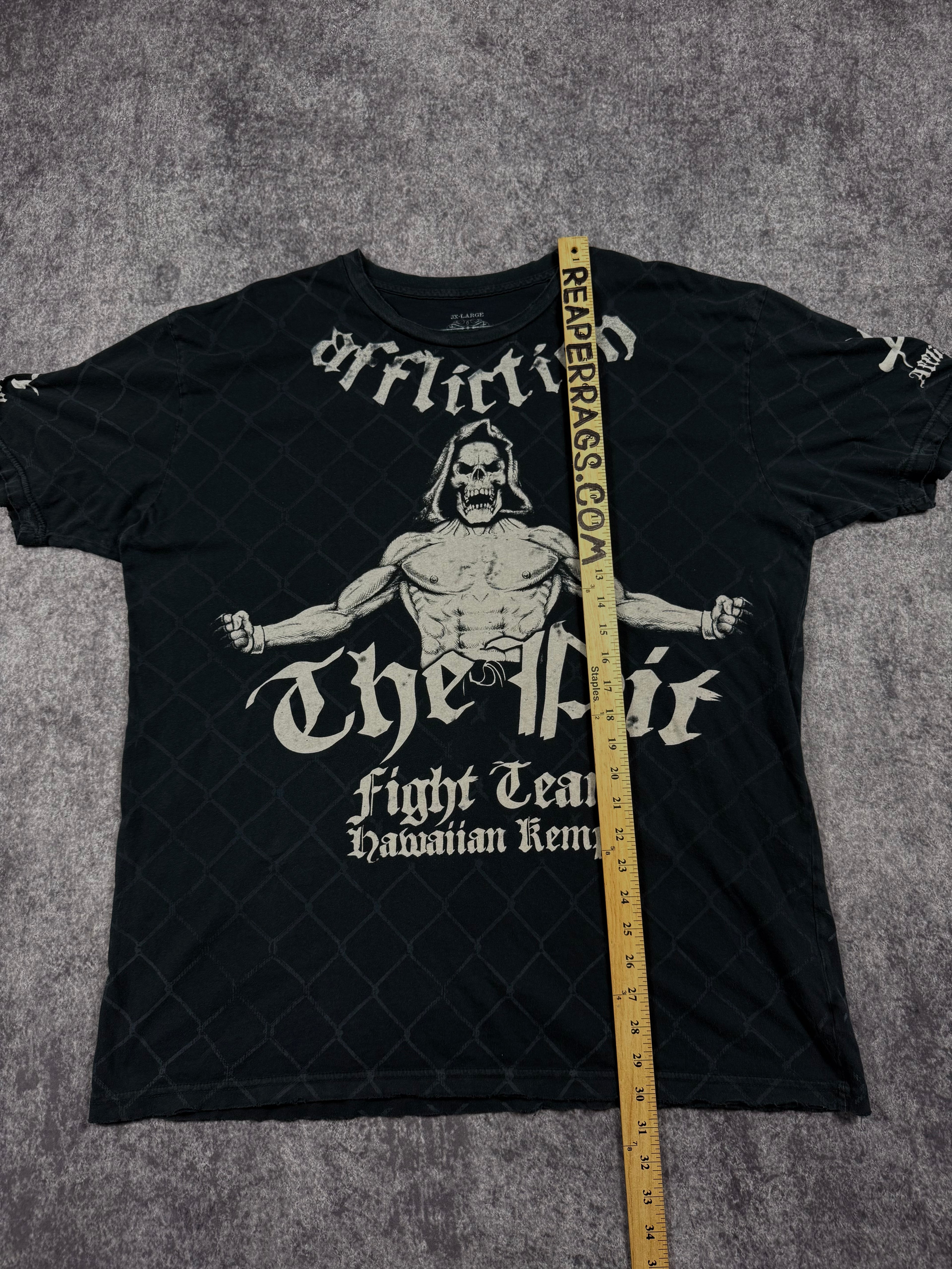(rare) 2000s affliction x the pit shirt (XXL)