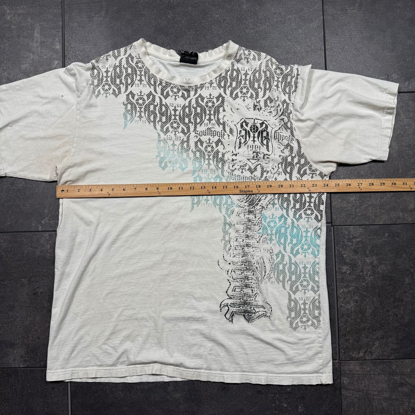 Southpole Distressed Y2K Grunge Tshirt (XL)