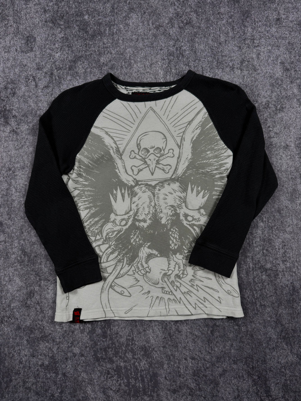 (rare) 2000s tony hawk thermal (XXS)