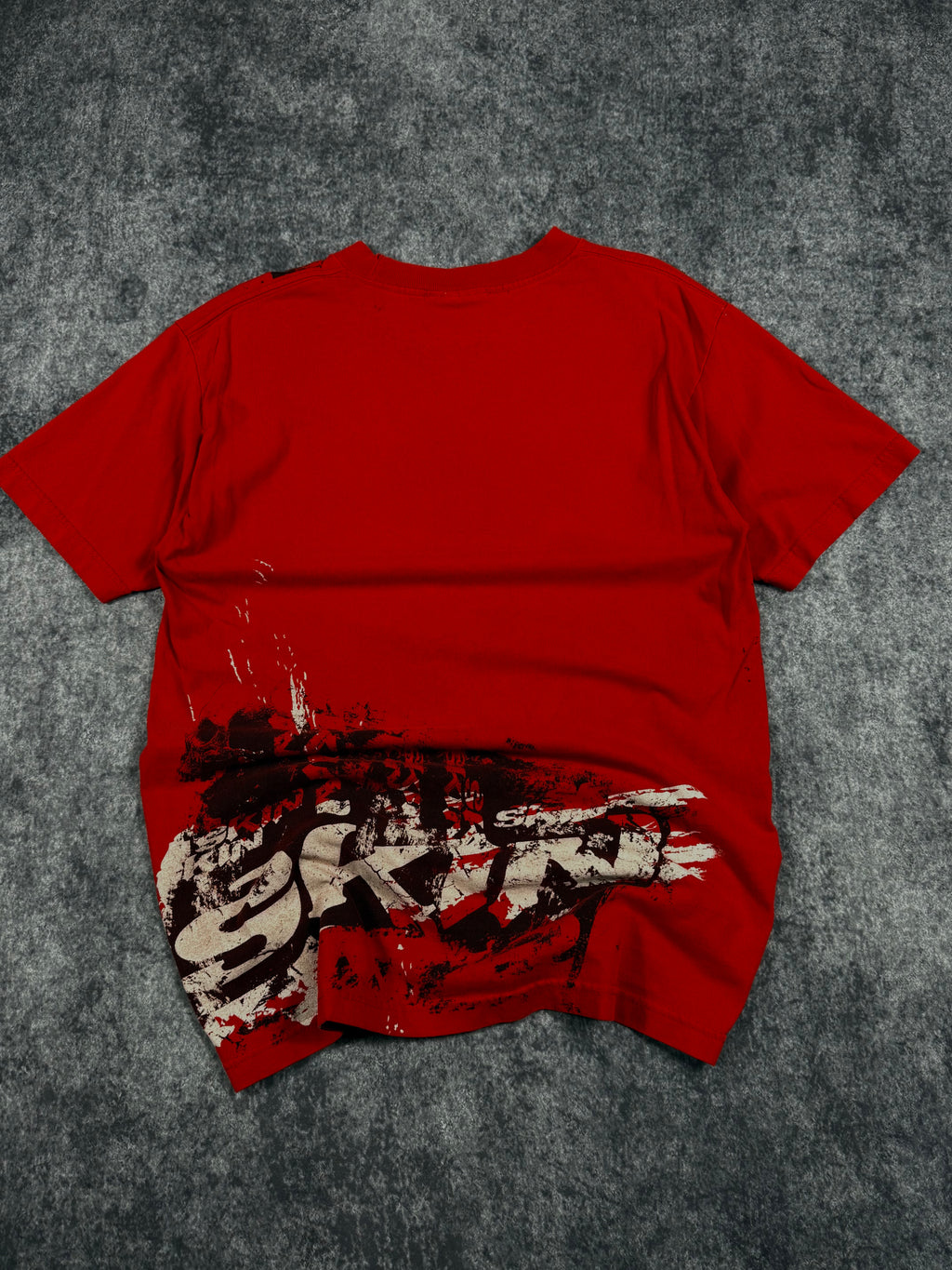 (rare) 2000s skin industries shirt (S)