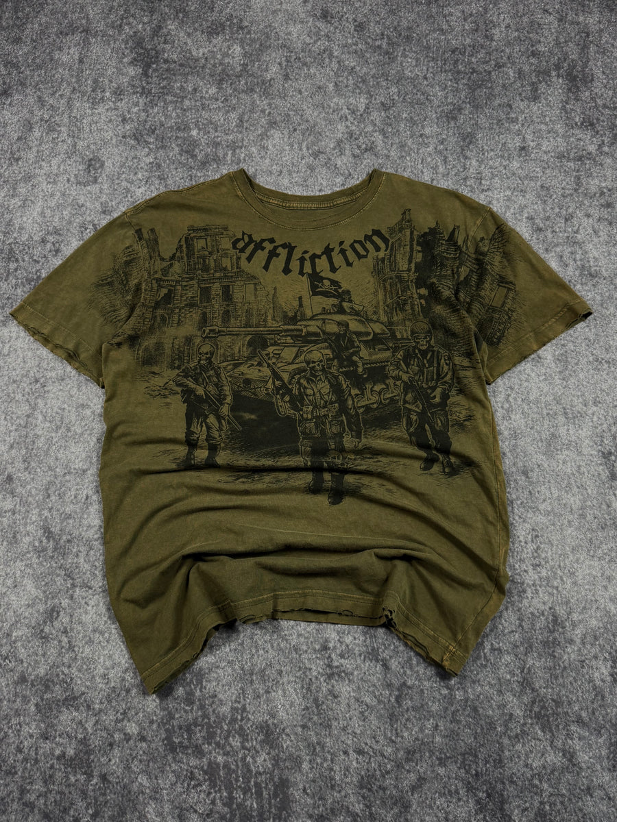 (rare) 2000s affliction x ghost army shirt (S)