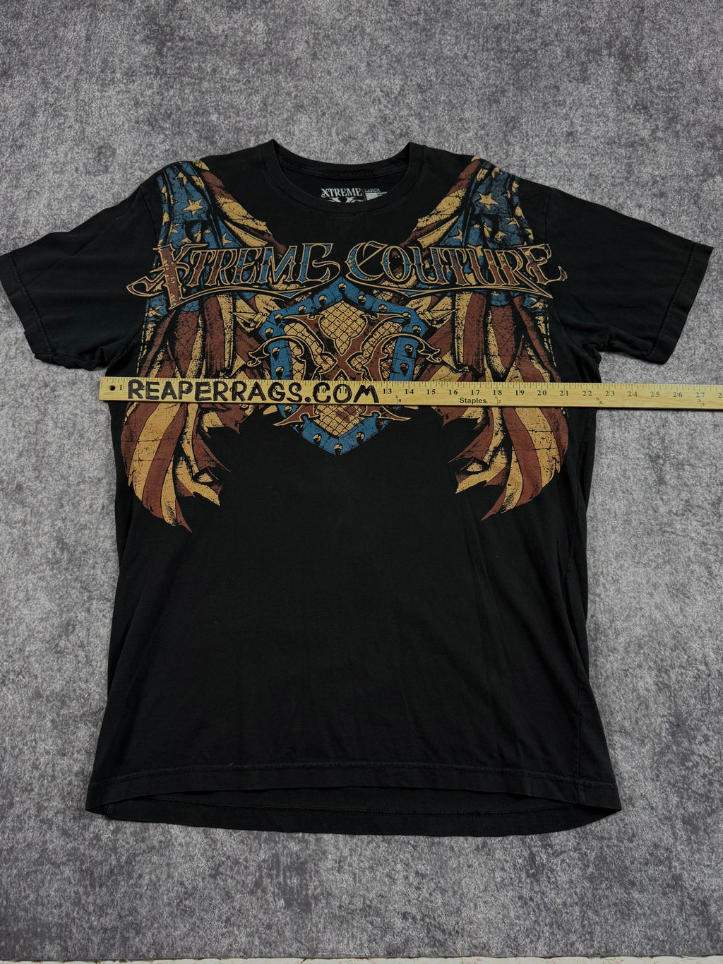 (rare) 2000s xtreme couture shirt (L)