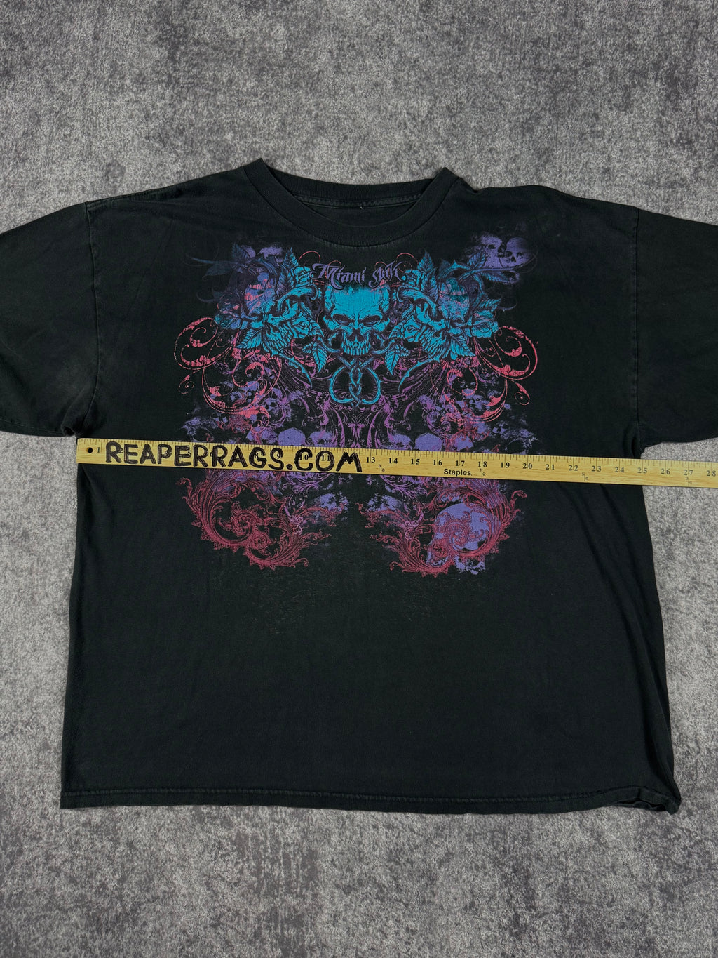 (rare) 2000s miami ink shirt (XXL)