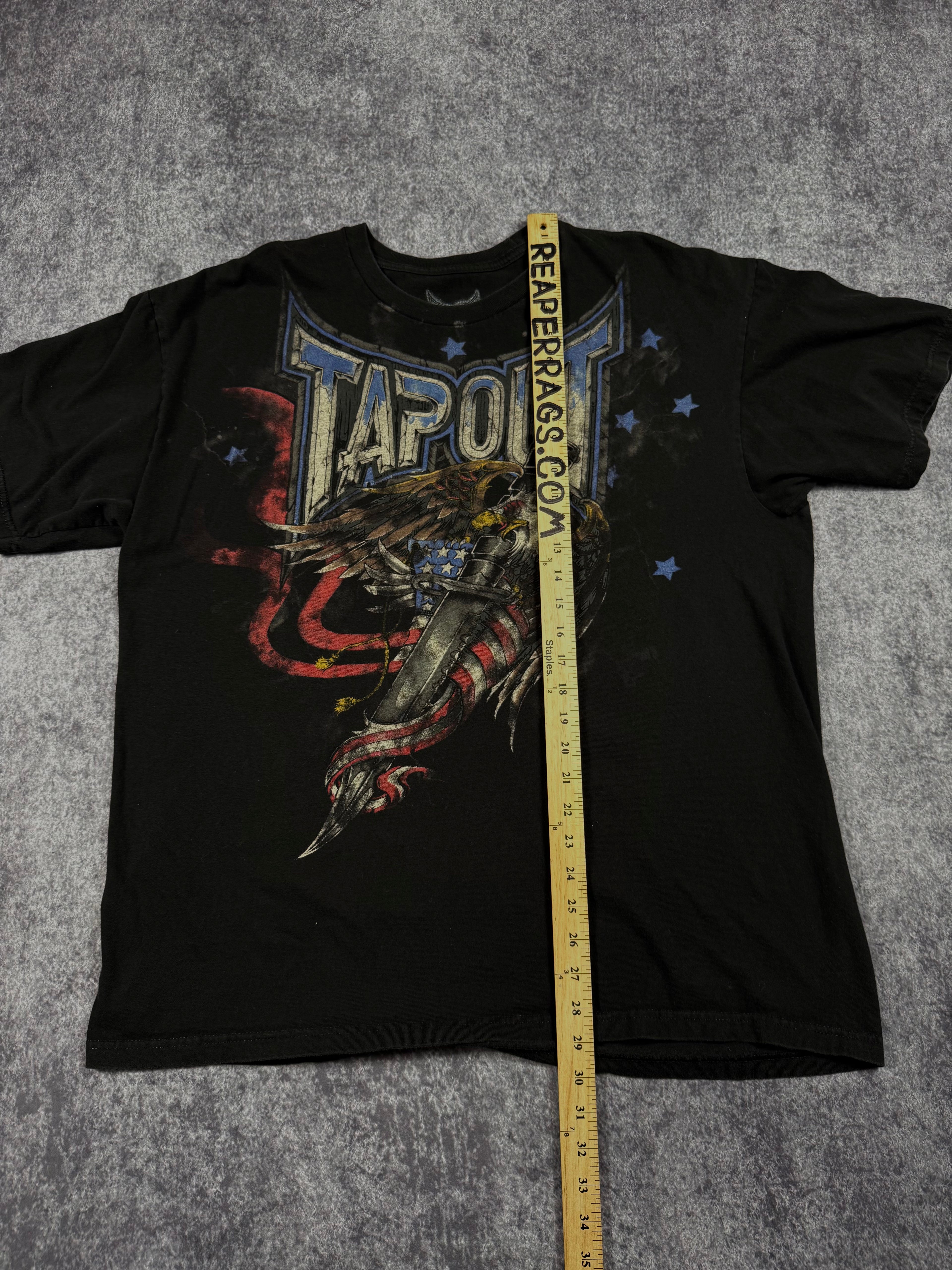 2000s tapout signature series shirt (XL)