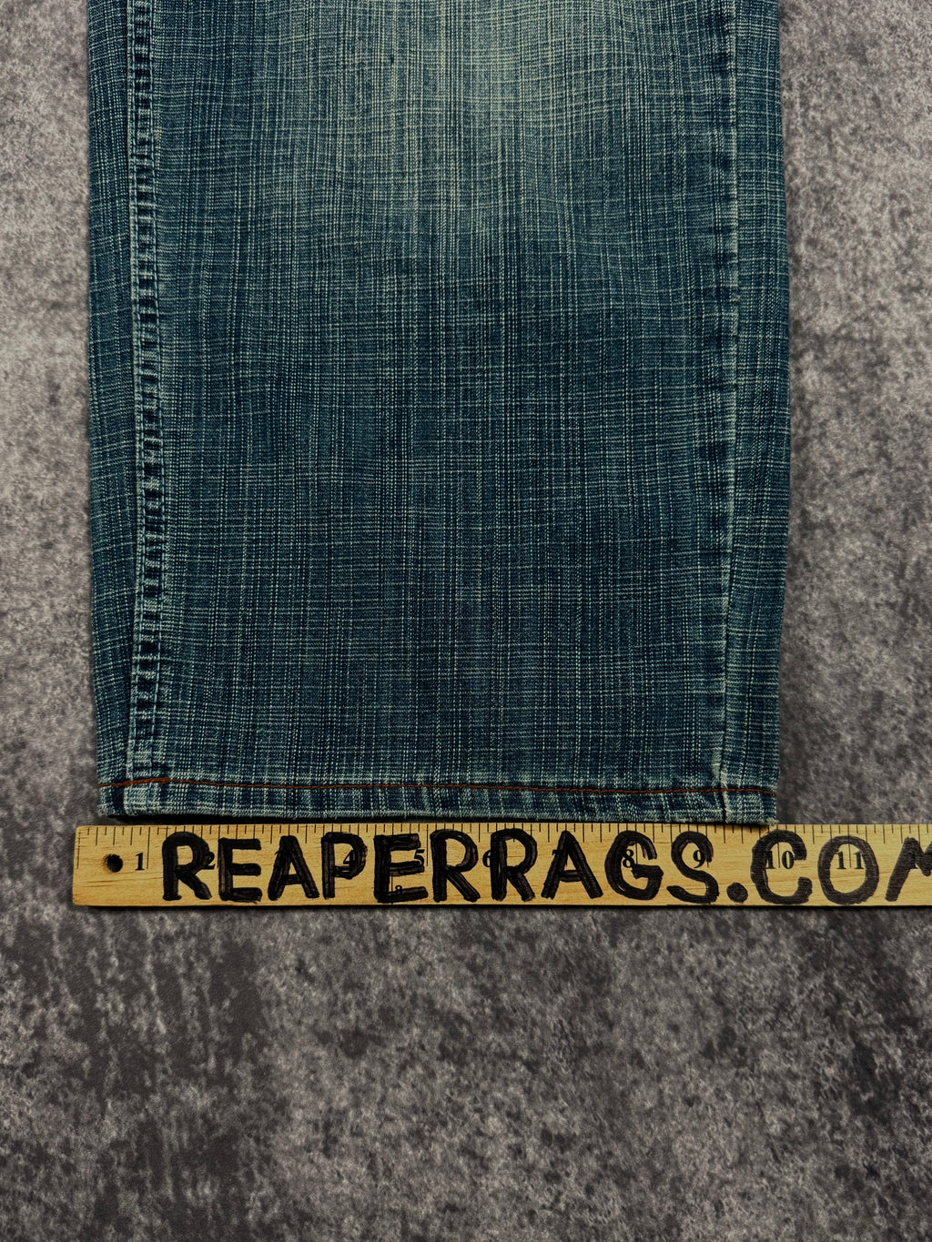 (rare) deadstock 2000s koman jeans (38x32)