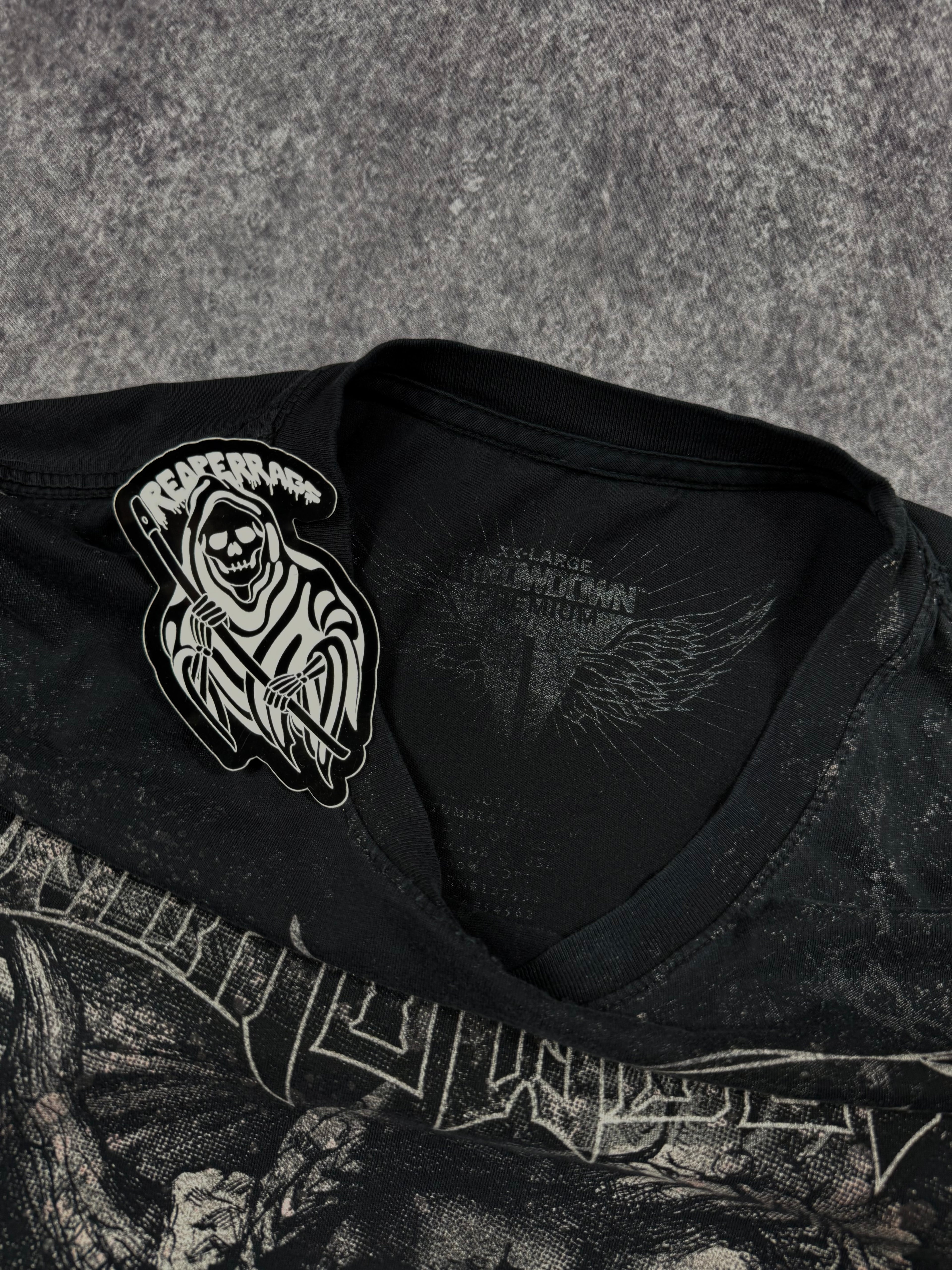 (rare) 2000s throwdown x affliction shirt (XL)