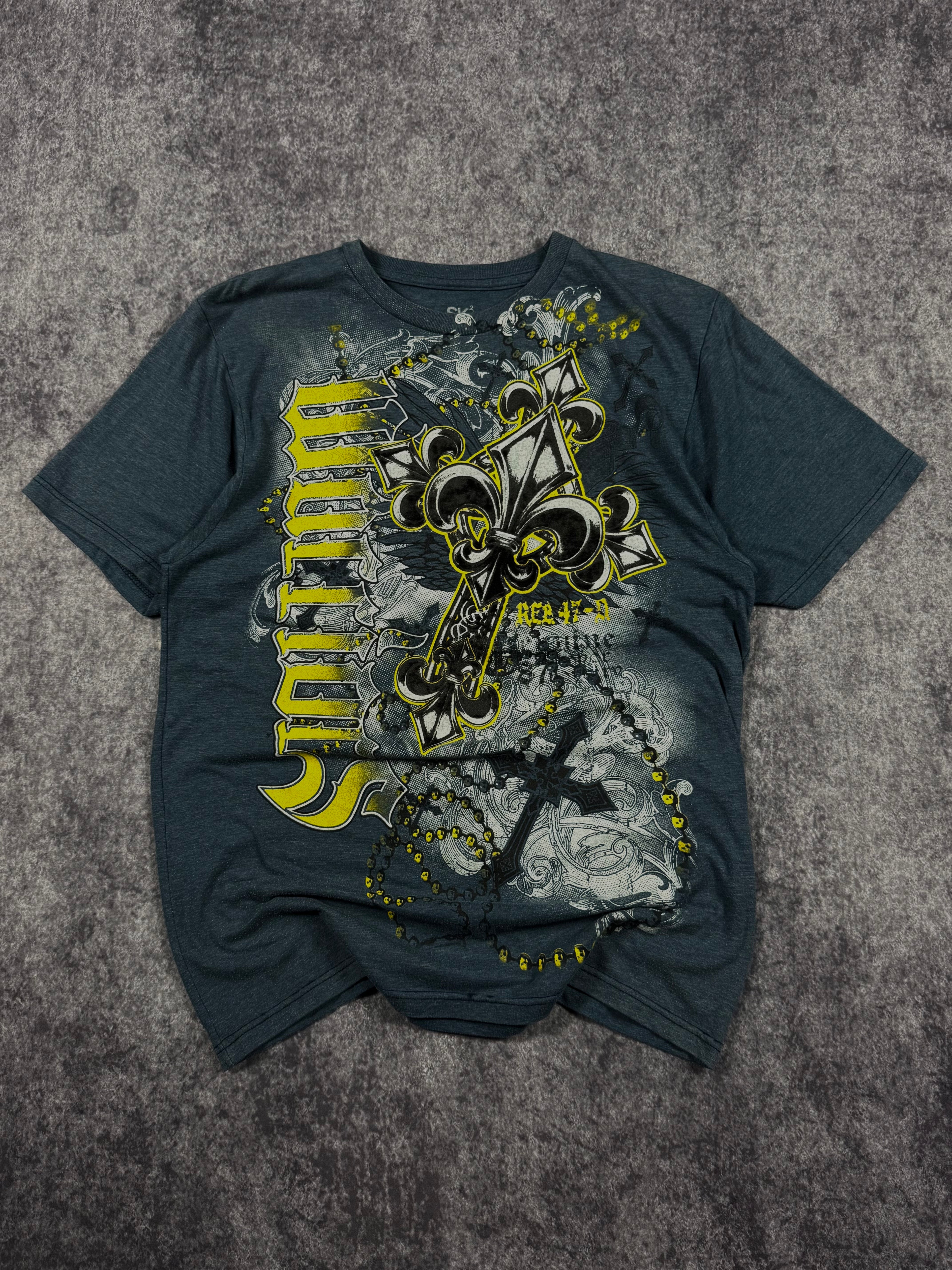 2000s cross shirt (S)