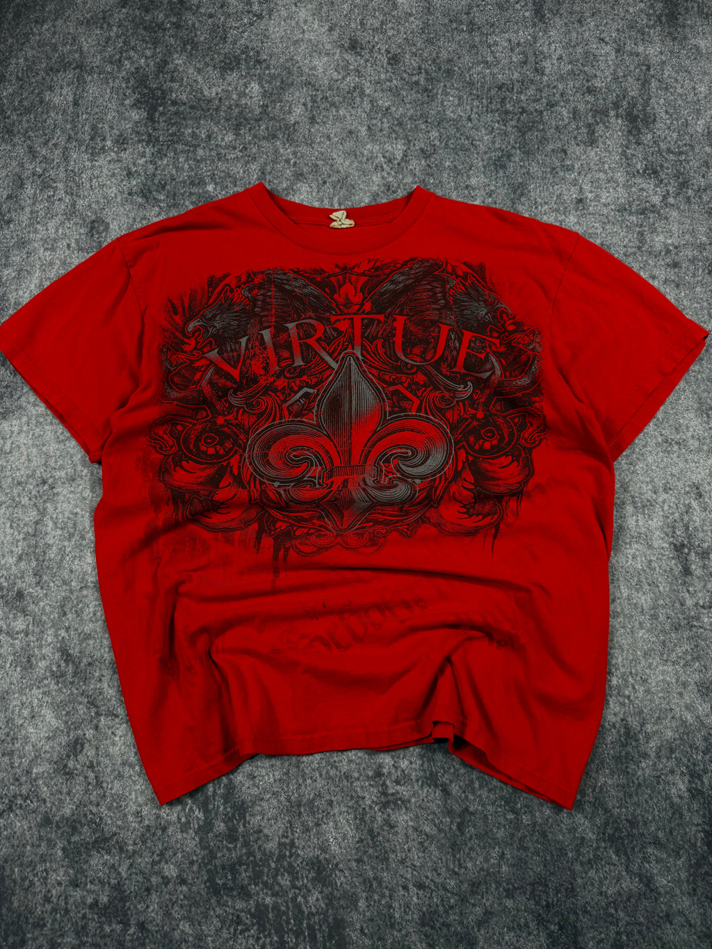 2000s virtue shirt (L)