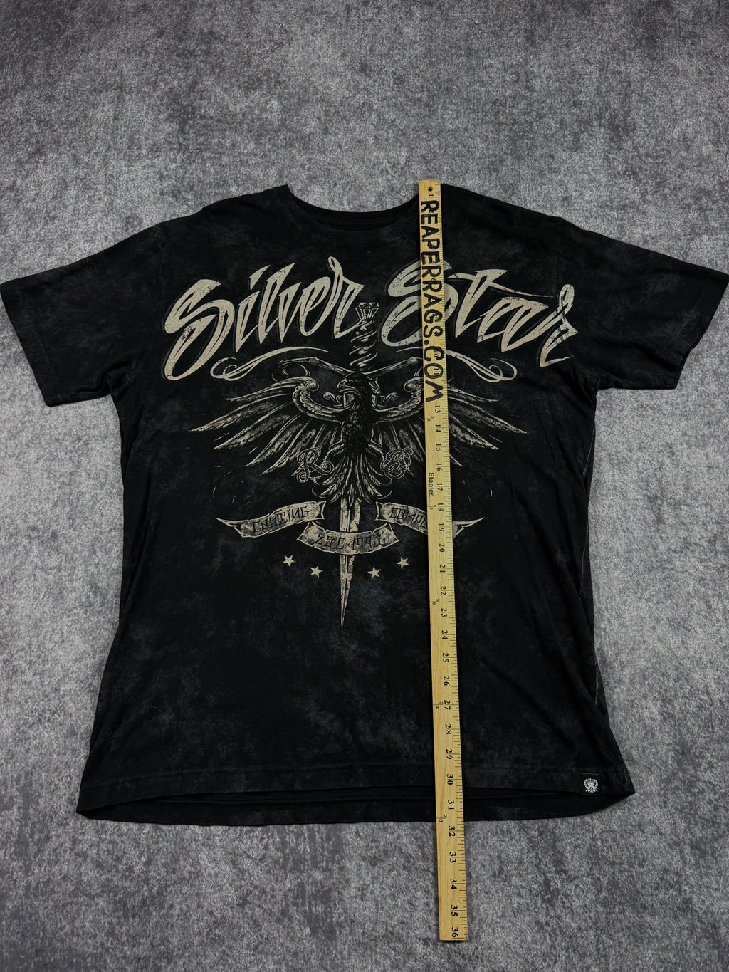 2000s silver star shirt (XL)