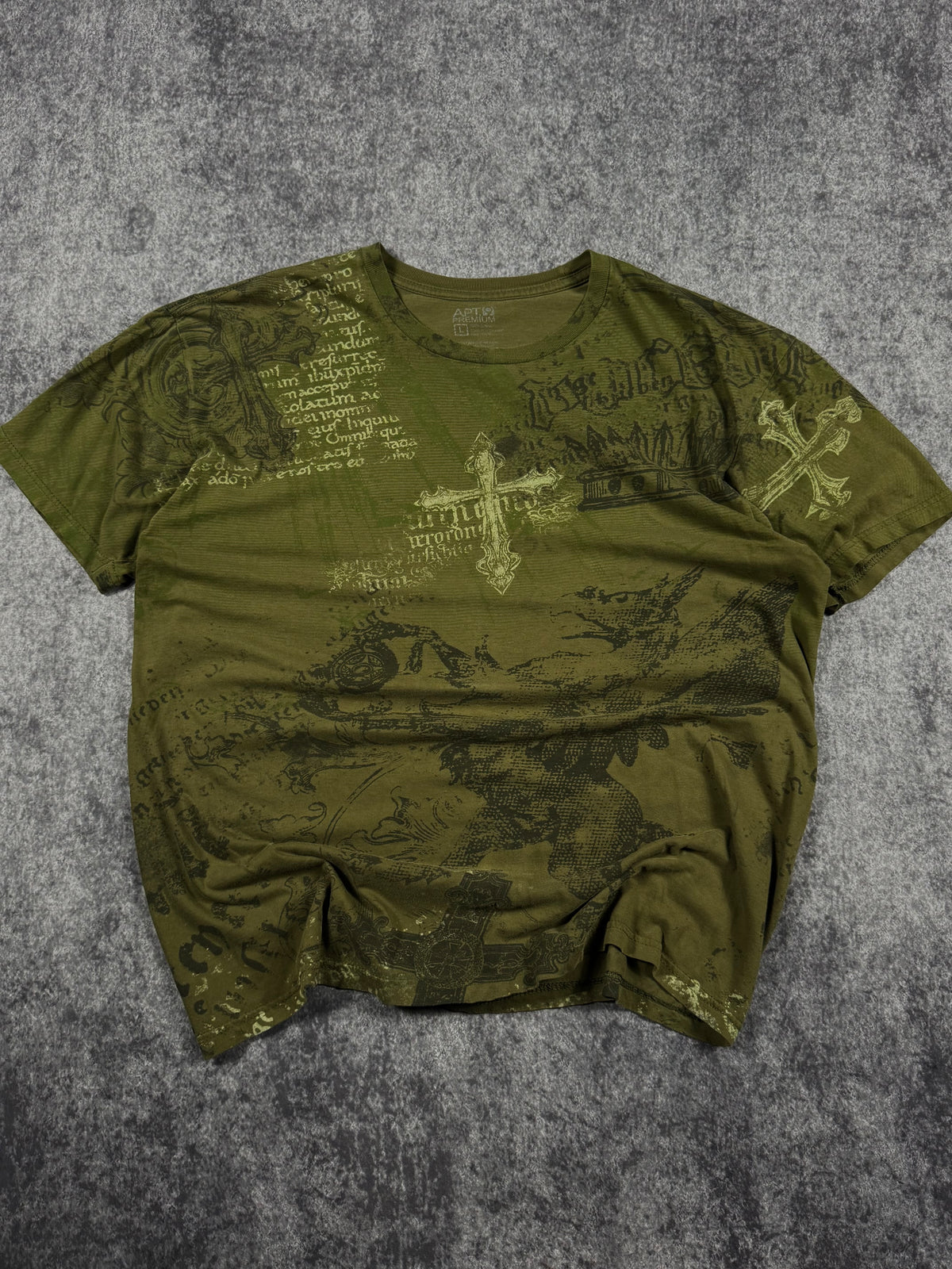 2000s apt 9 shirt (L)