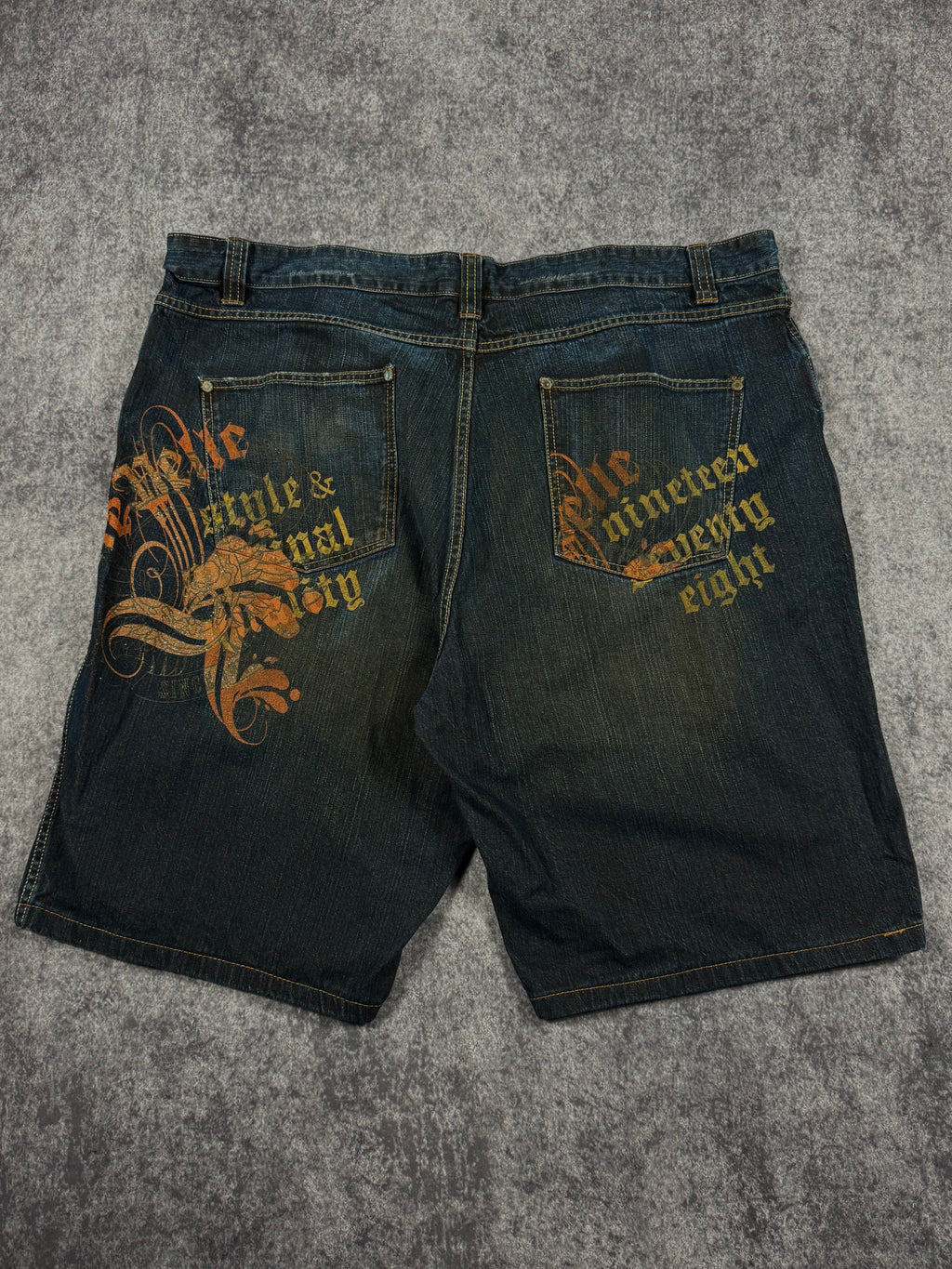 (rare) 2000s pelle pelle jorts (46)