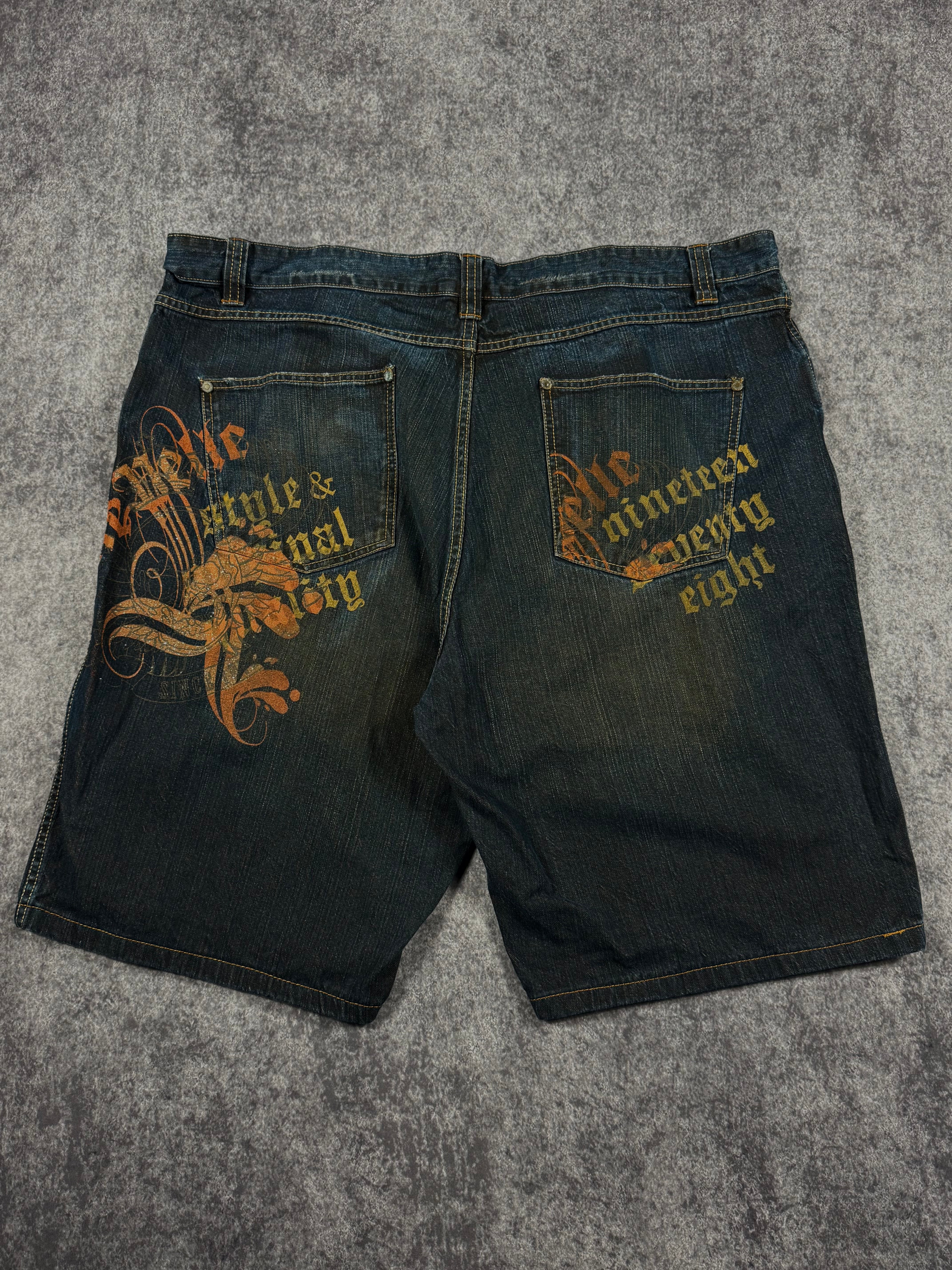 (rare) 2000s pelle pelle jorts (46)