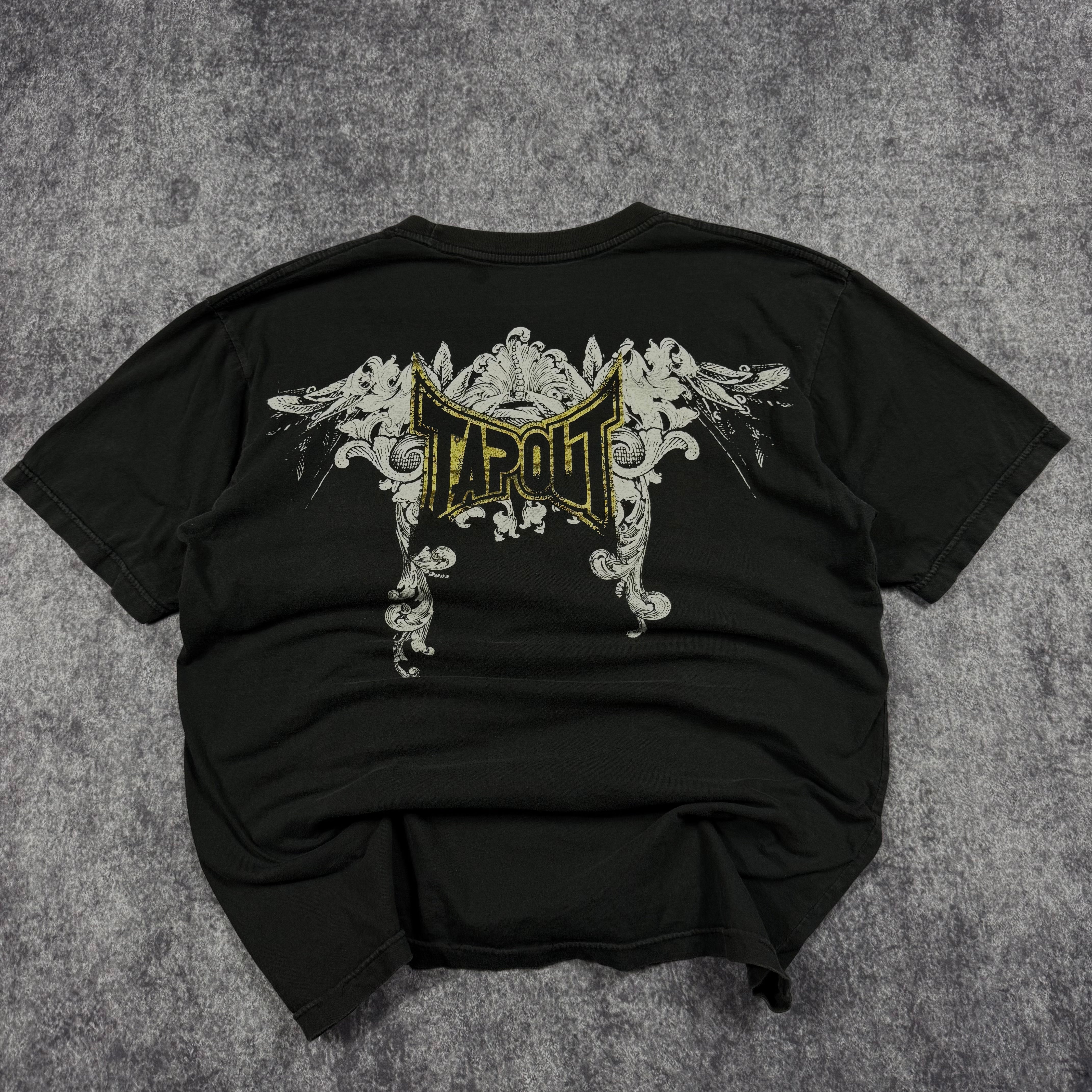 2000s tapout shirt (M)
