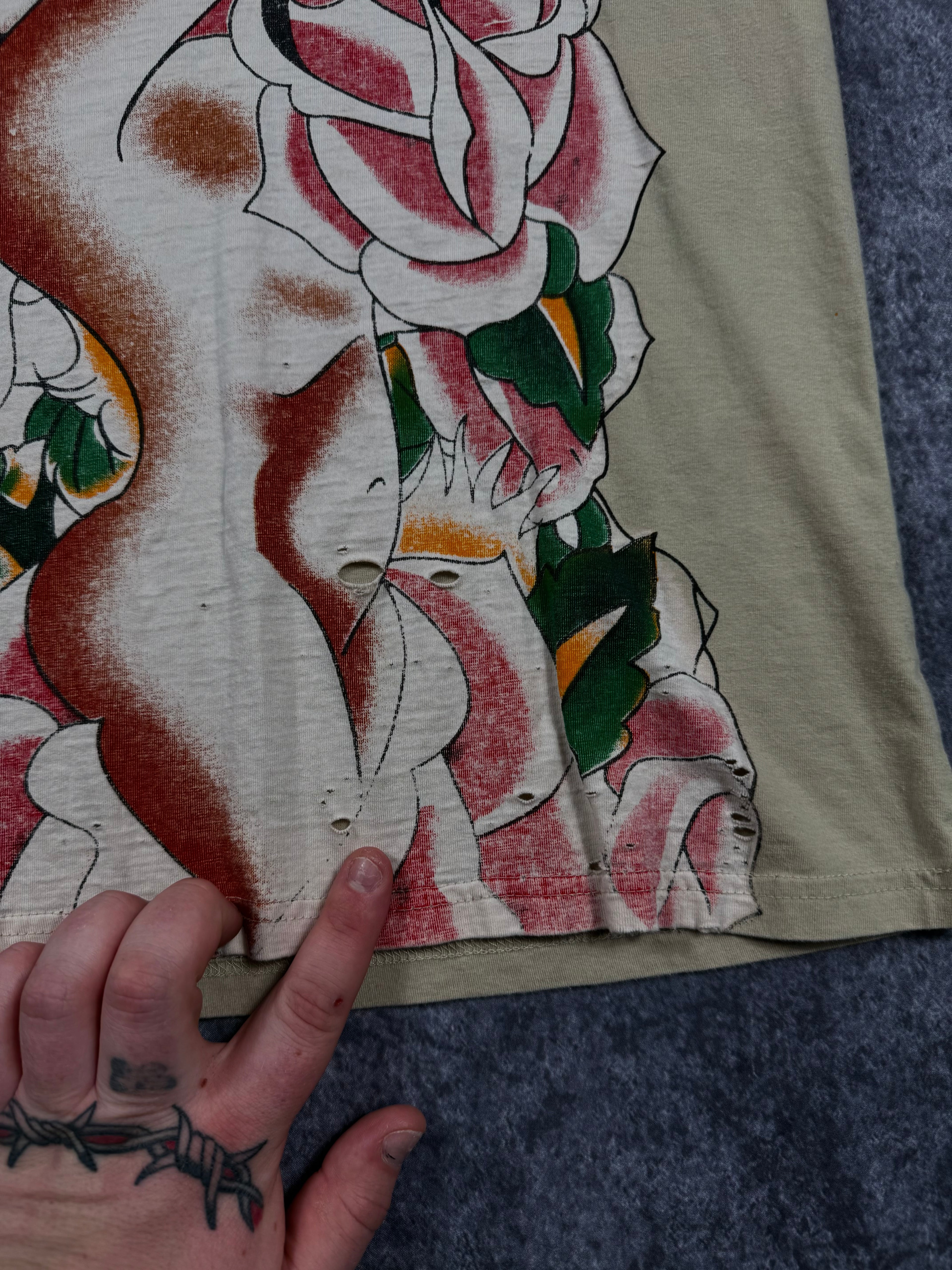 (rare) 2000s distressed ed hardy shirt (M)