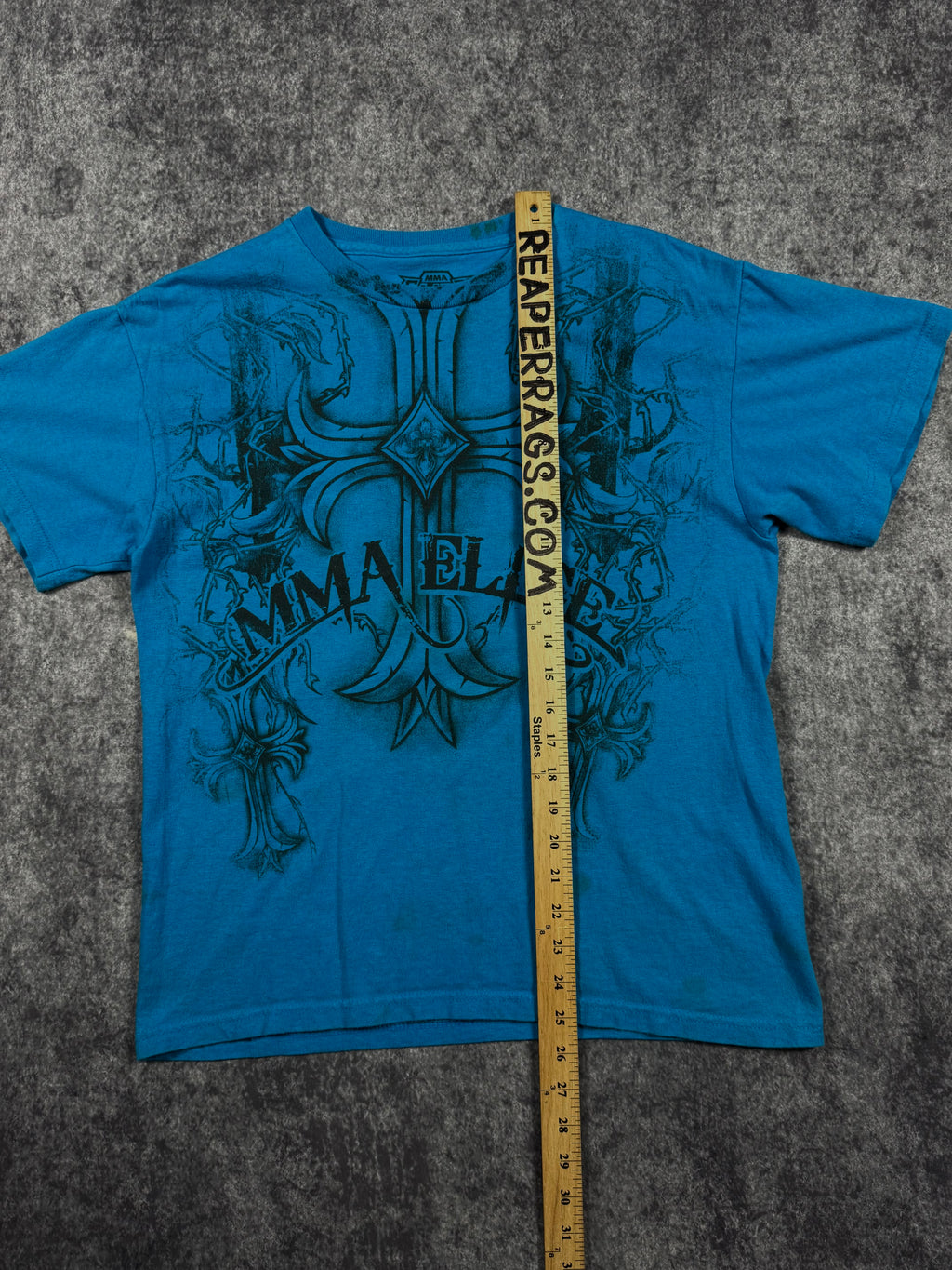 2000s mma elite shirt (M)