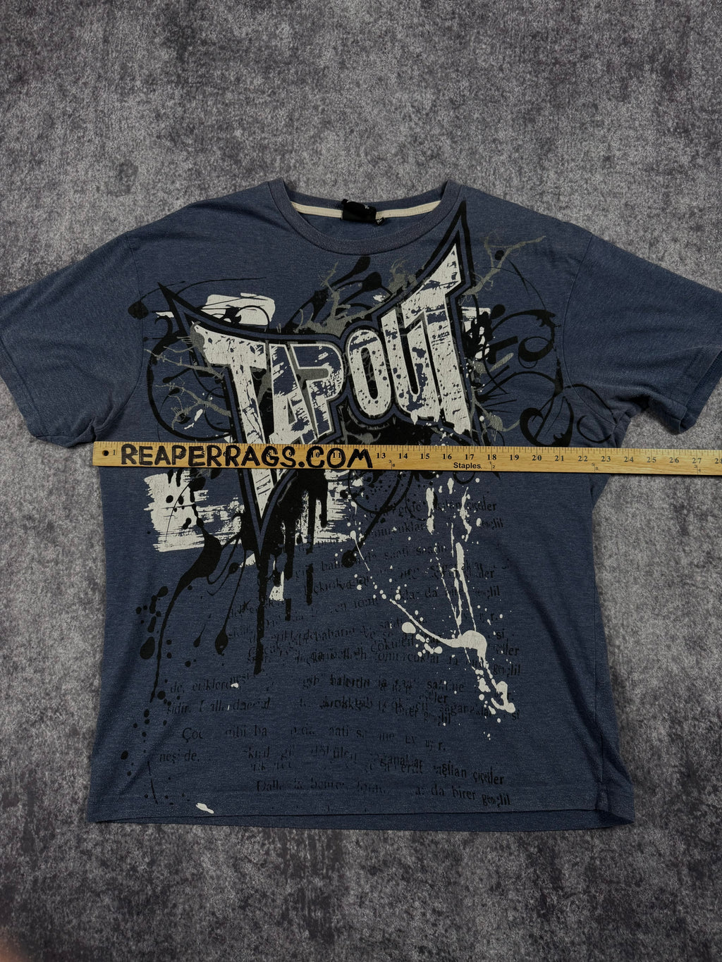 2000s tapout shirt (XL)