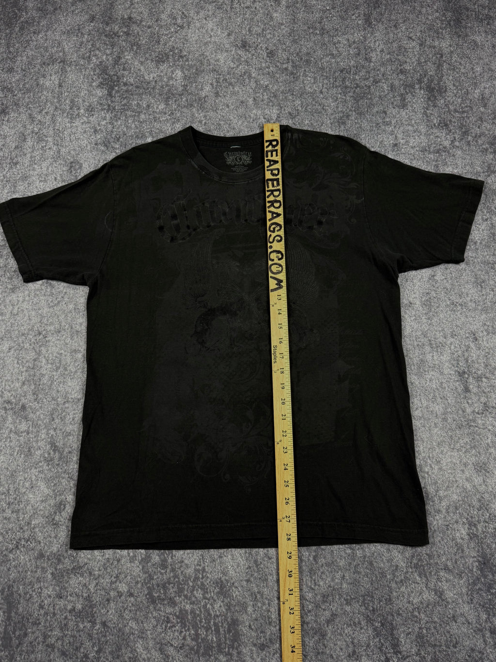 2000s chemistry shirt (L)