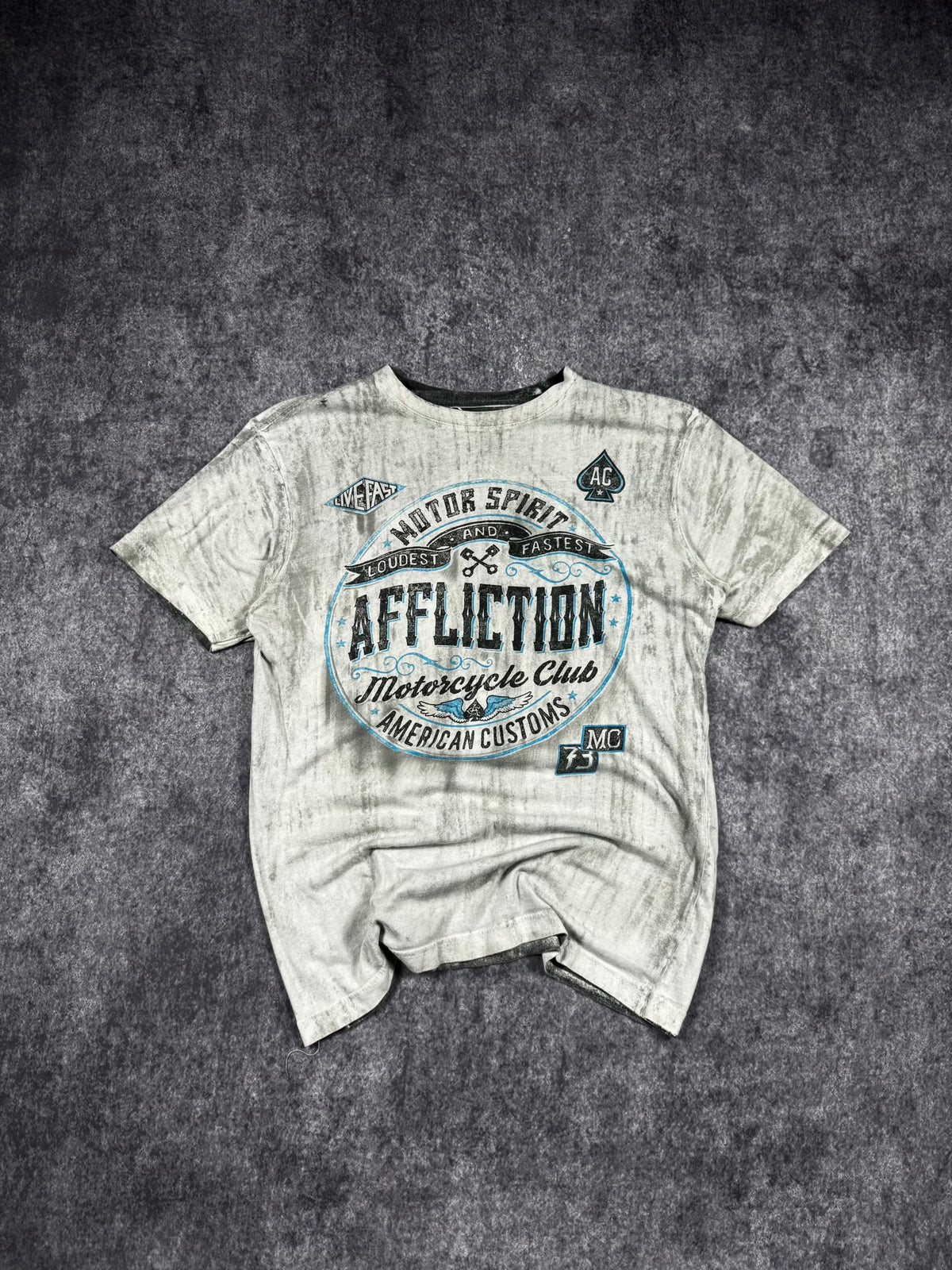 (RARE) 2000S REVERSIBLE AFFLICTION SHIRT (S)