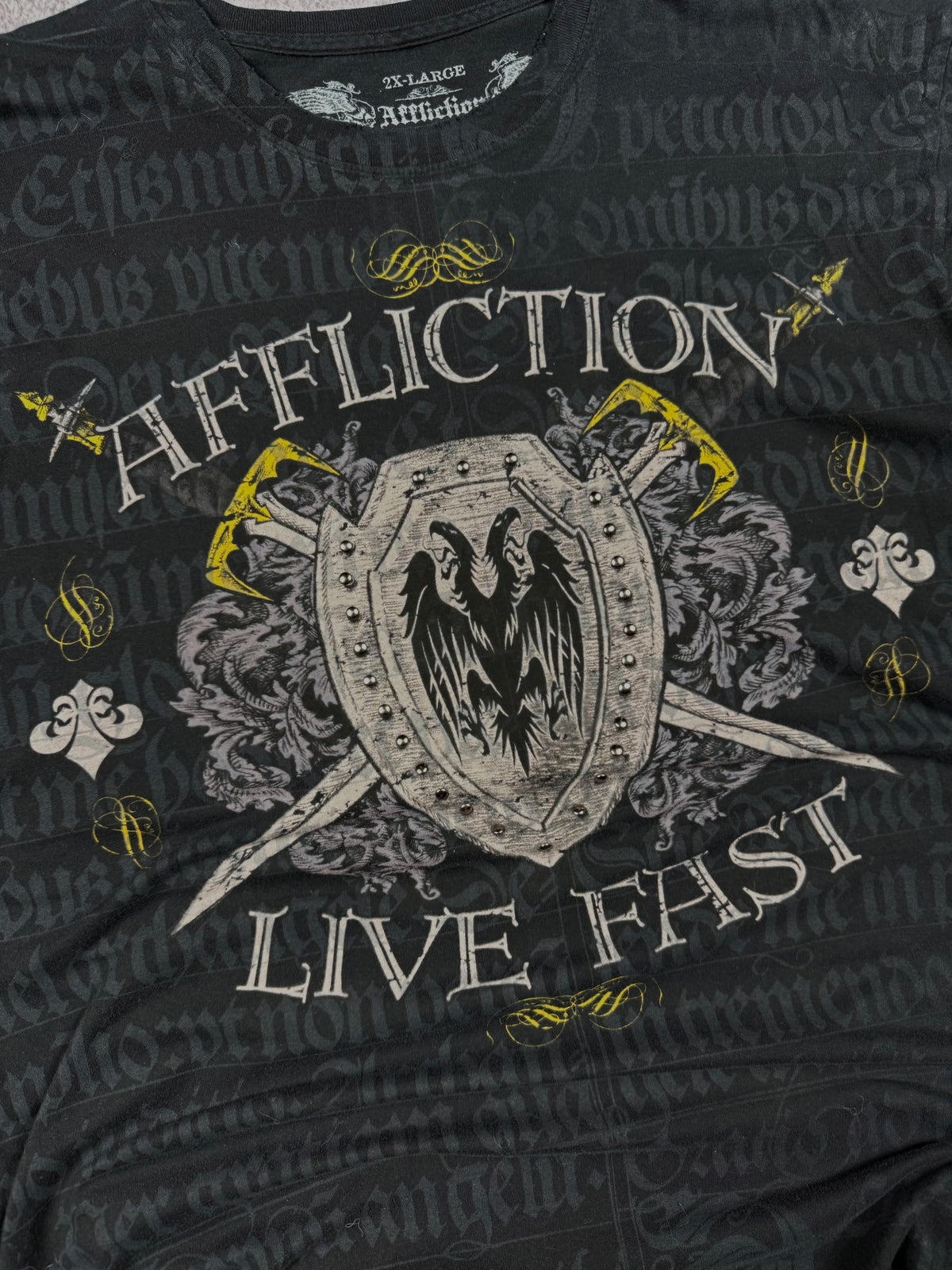(rare) 2000s affliction studded shirt (XXL)