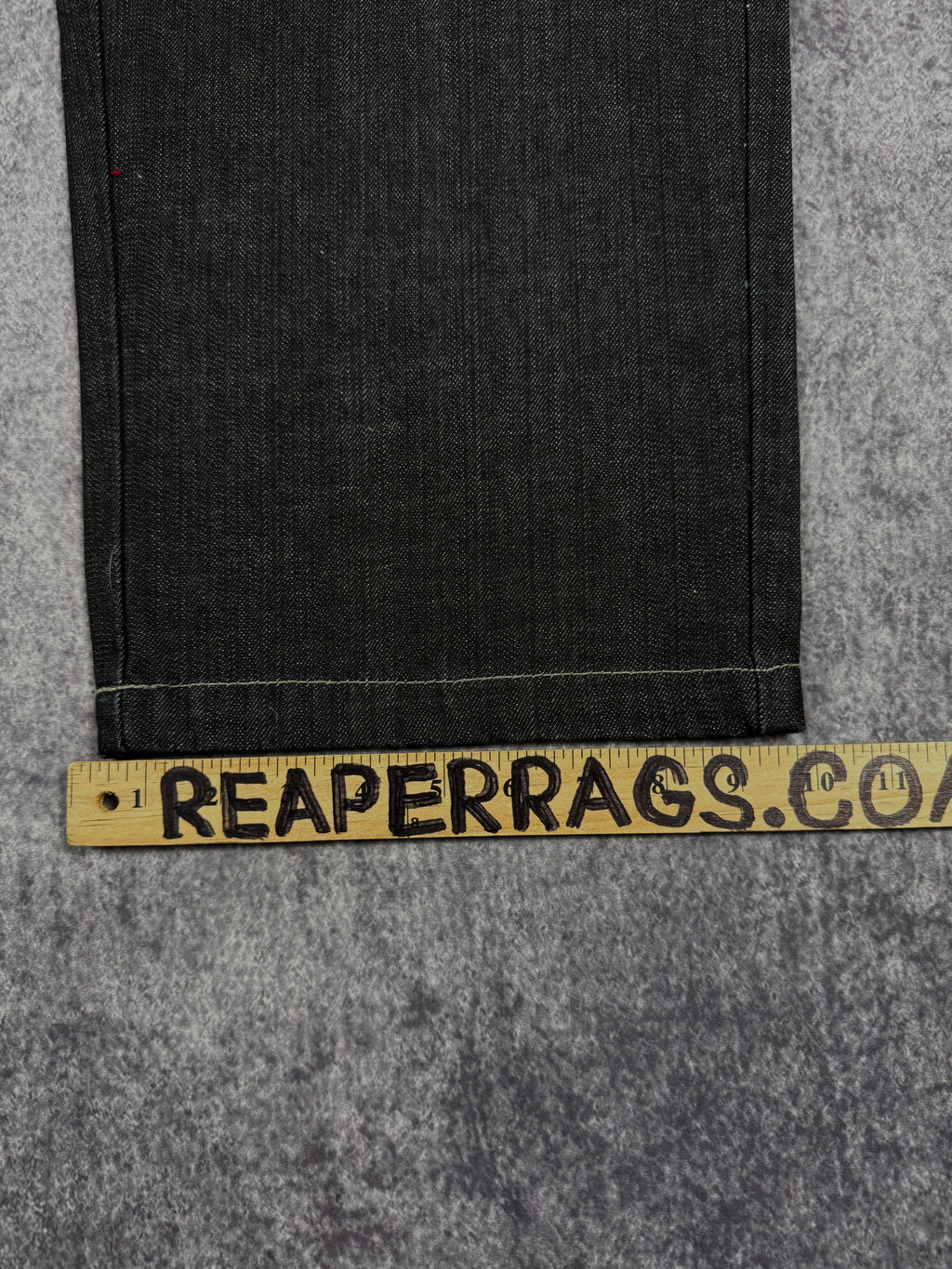 (rare) deadstock 2000s members property jeans (40x33)