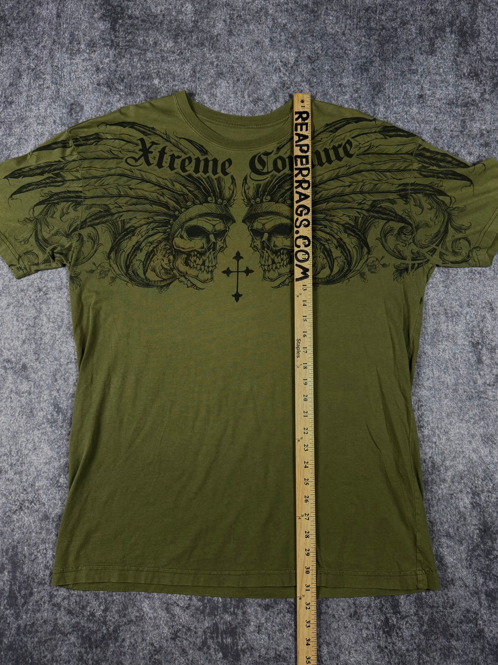 2000s xtreme couture shirt (L)