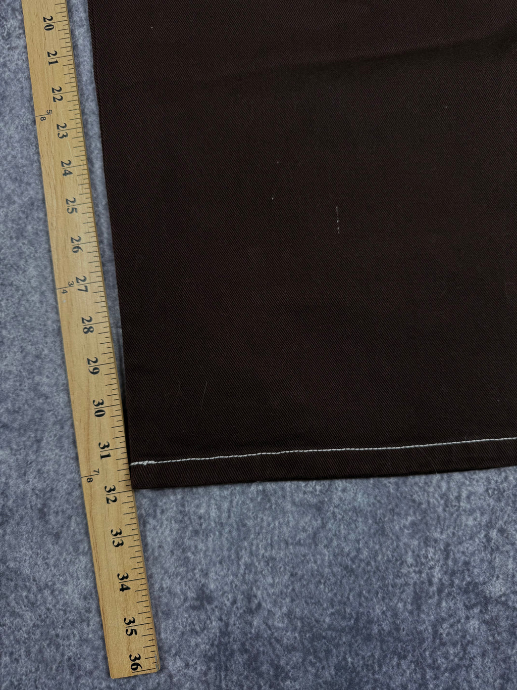 (rare) deadstock 2000s flip flop jeans (34x32)