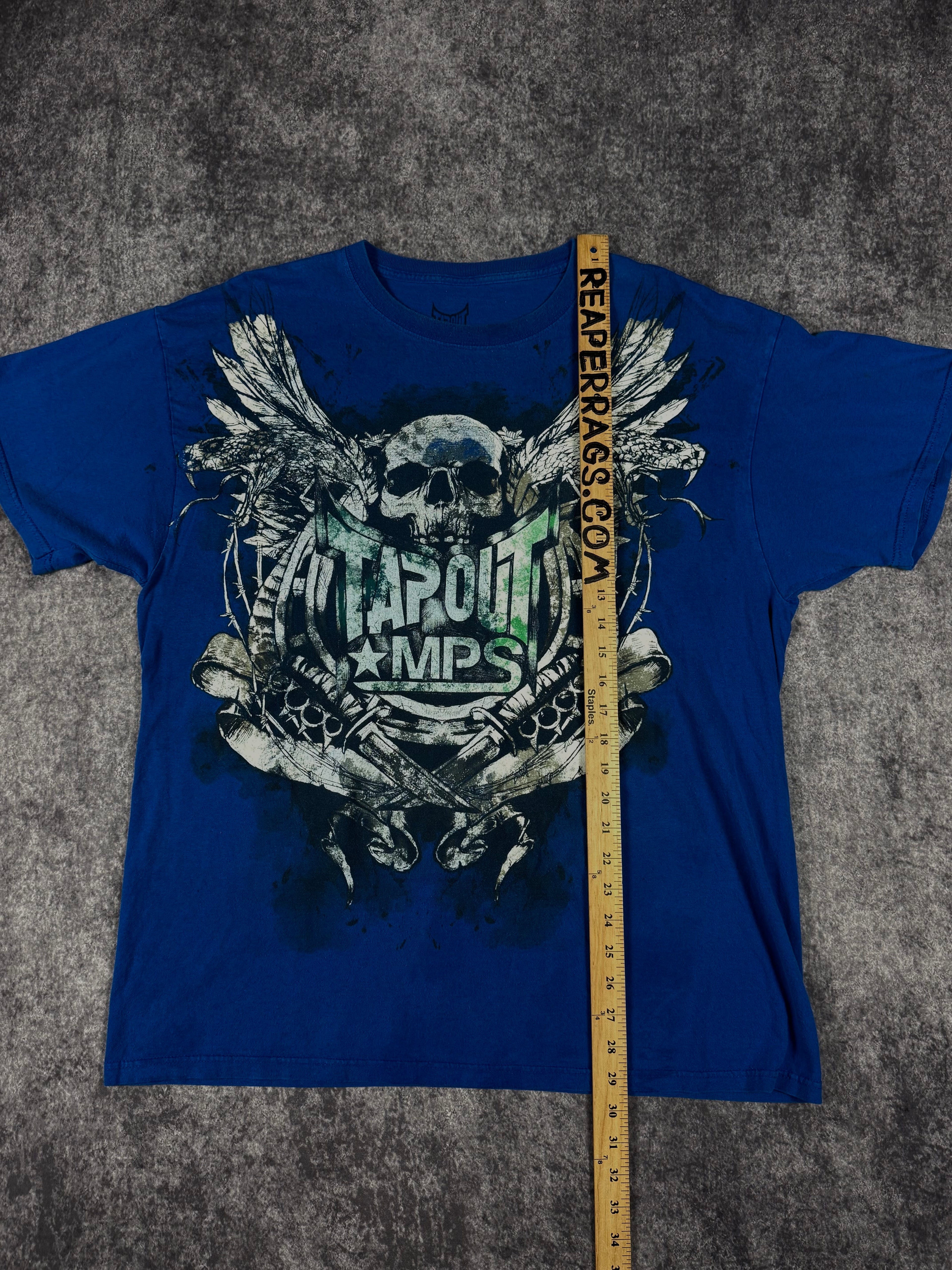 (rare) 2000s tapout shirt (XL)