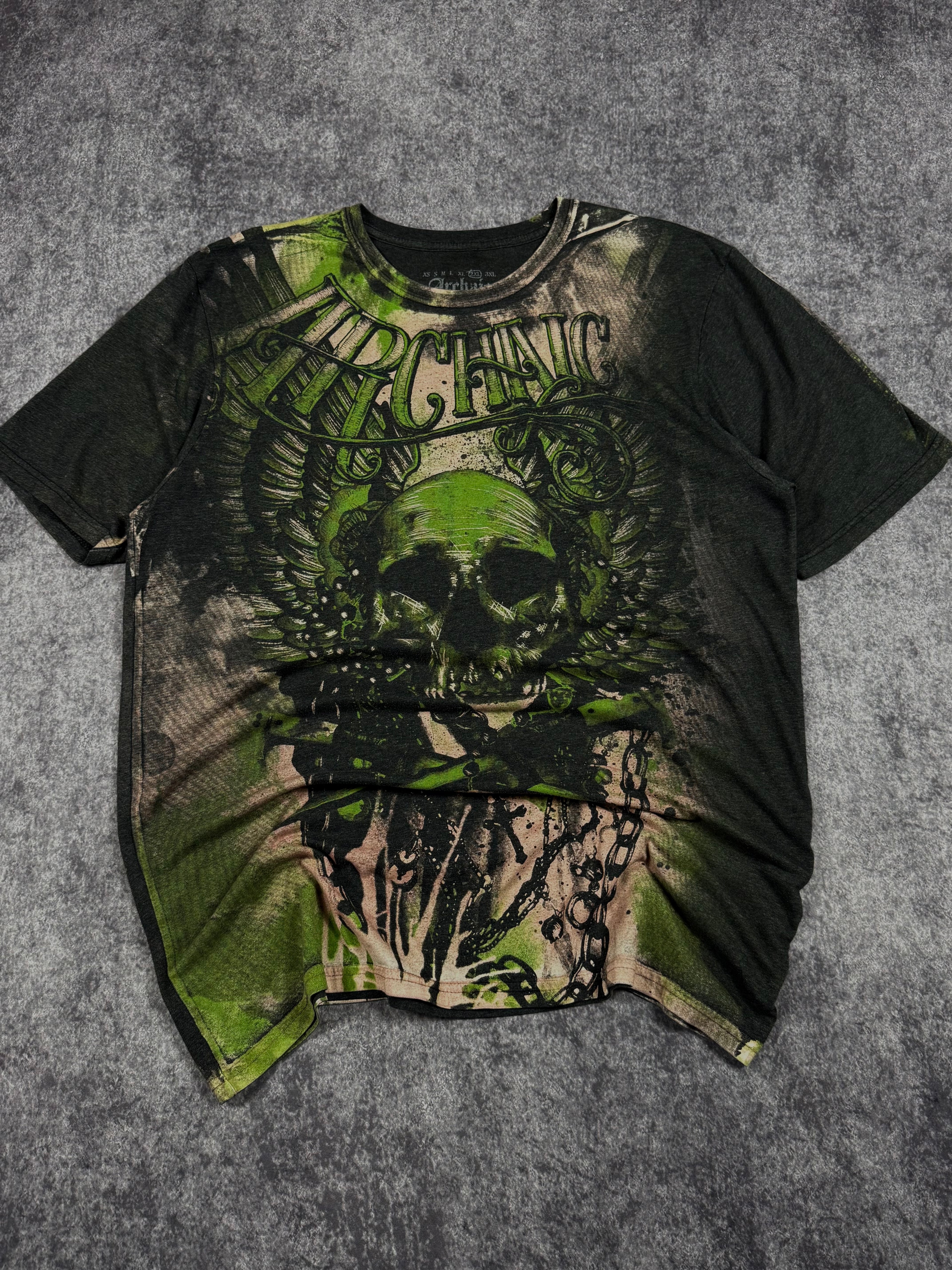 (rare) 2000s archaic shirt (XL)