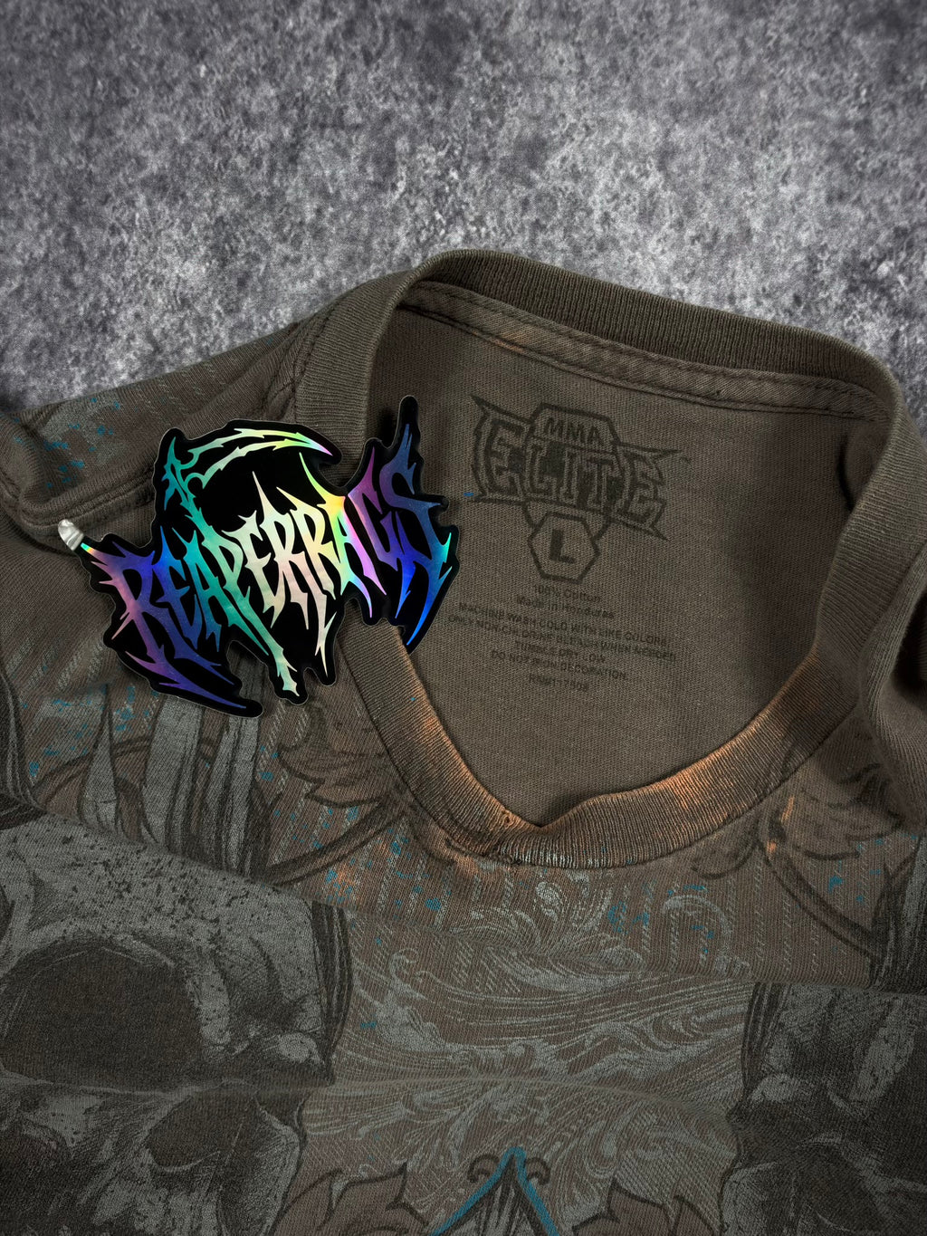 (RARE) 2000s MMA ELITE SHIRT (L)
