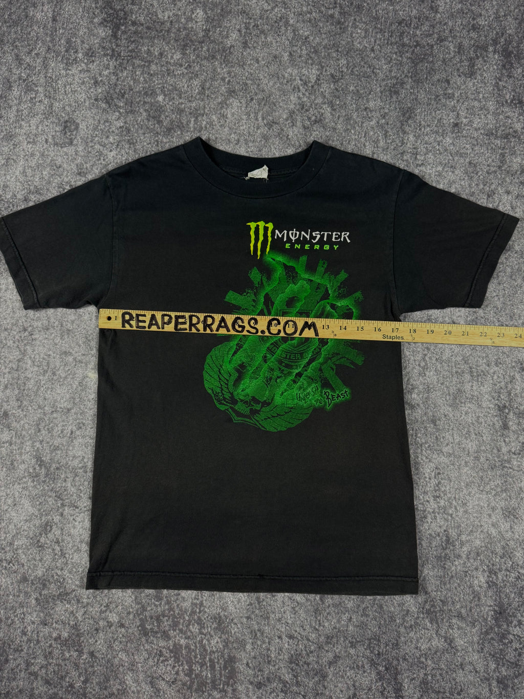 (rare) 2000s monster energy shirt (XS)