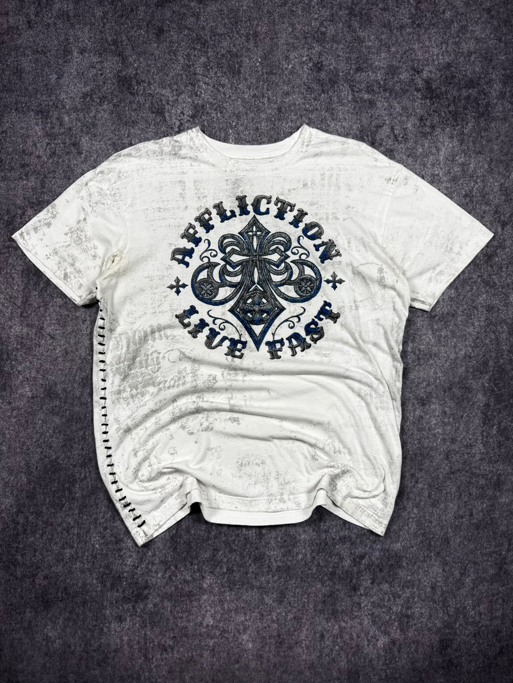 (RARE) 2000S AFFLICTION SHIRT (XL)