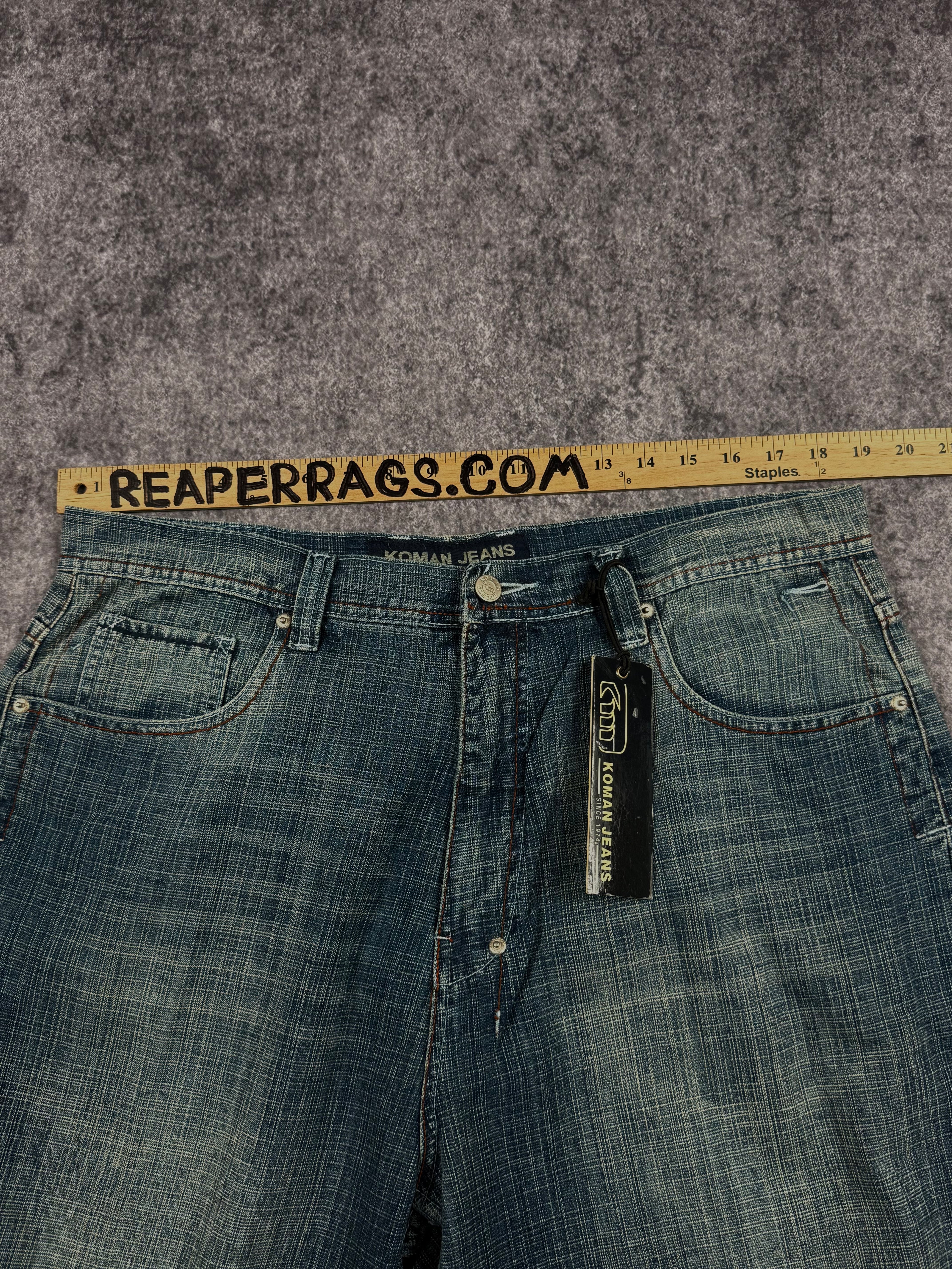 (rare) deadstock 2000s koman jeans (38x32)