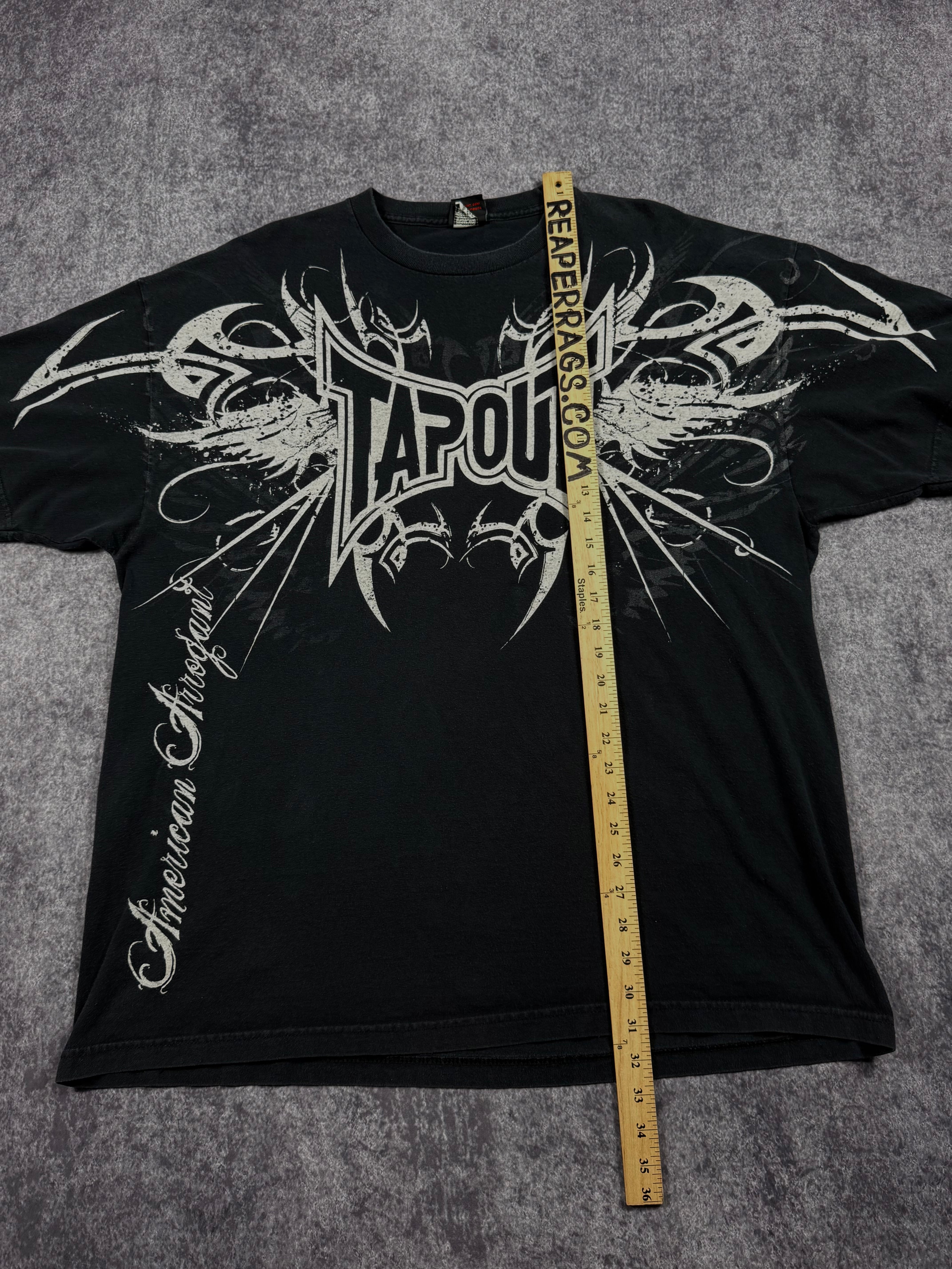 (rare) 2000s tapout shirt (XL)