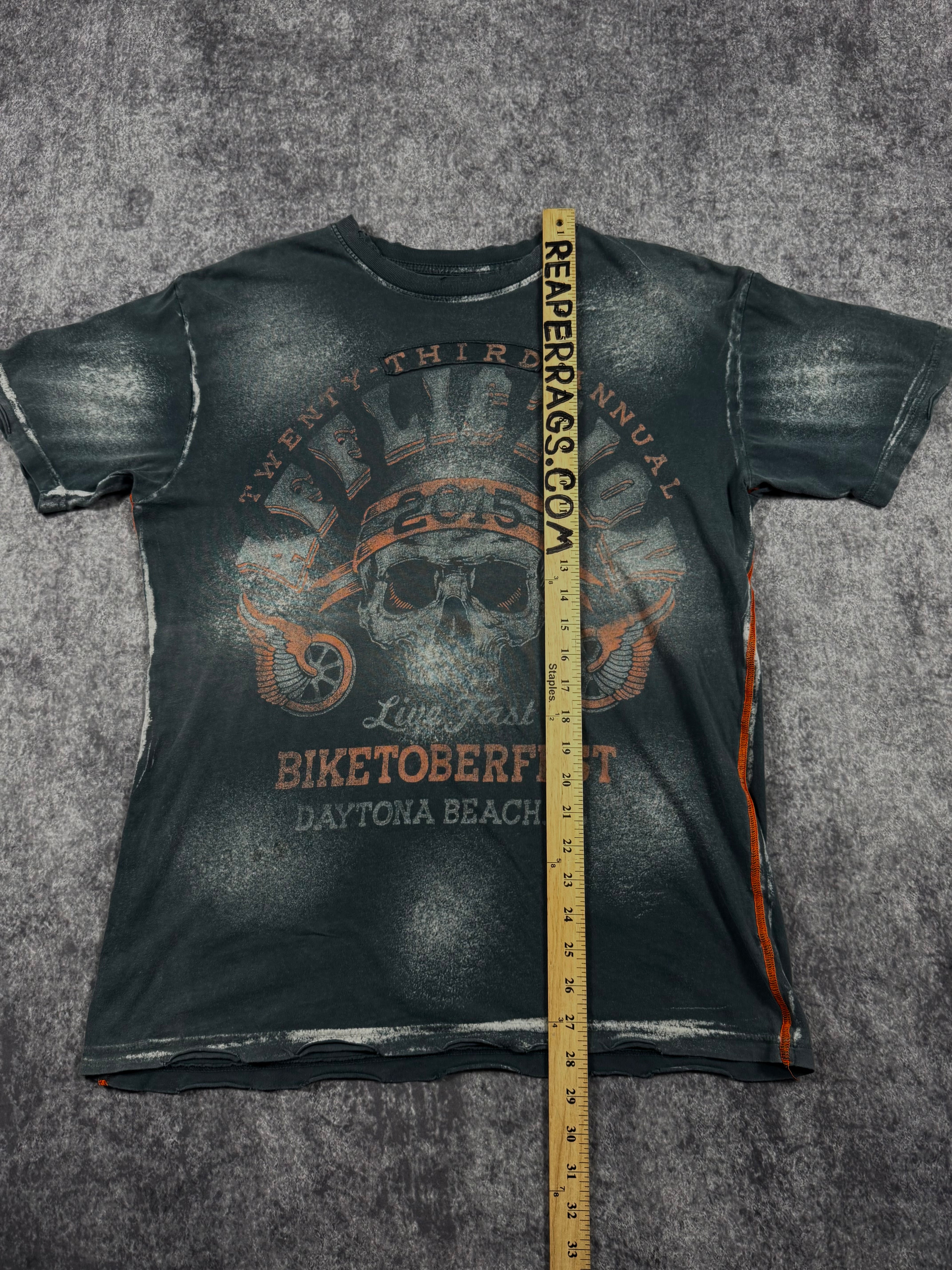 2000s affliction shirt (M)