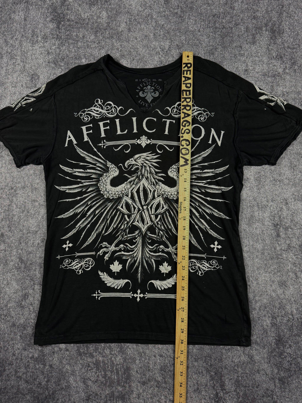 (rare) 2000s affliction x george’s st pierre shirt (L)