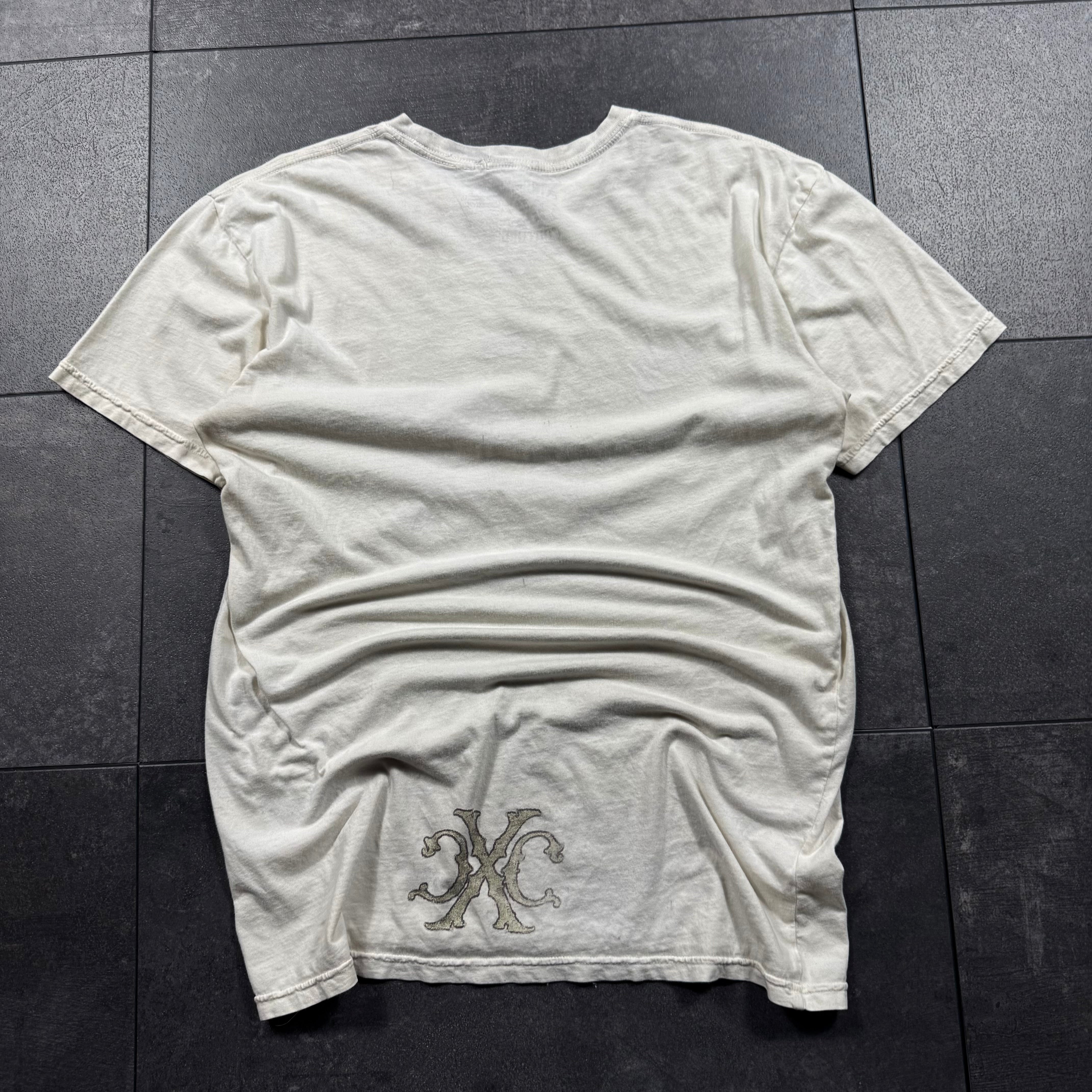 (rare) 2000s Xtreme Couture Shirt (M)